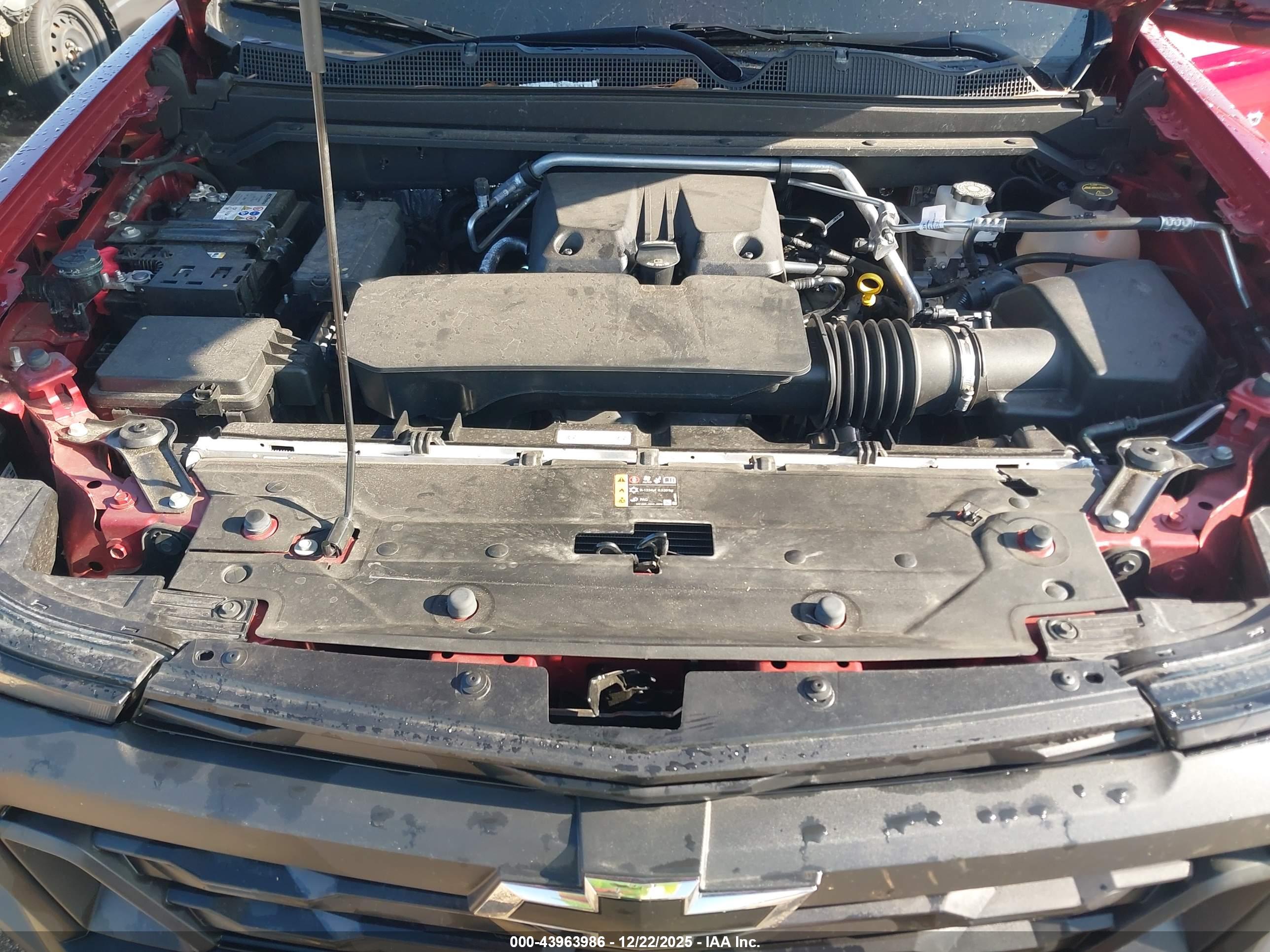 CHEVROLET COLORADO image 10