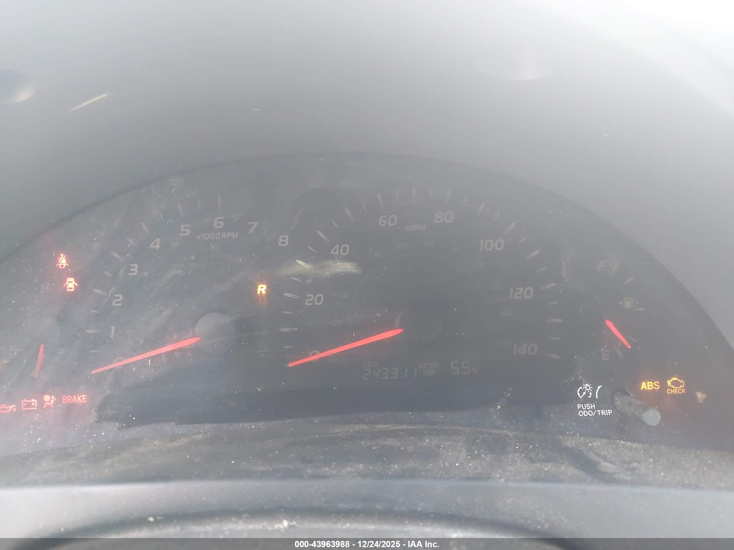 TOYOTA CAMRY image 7