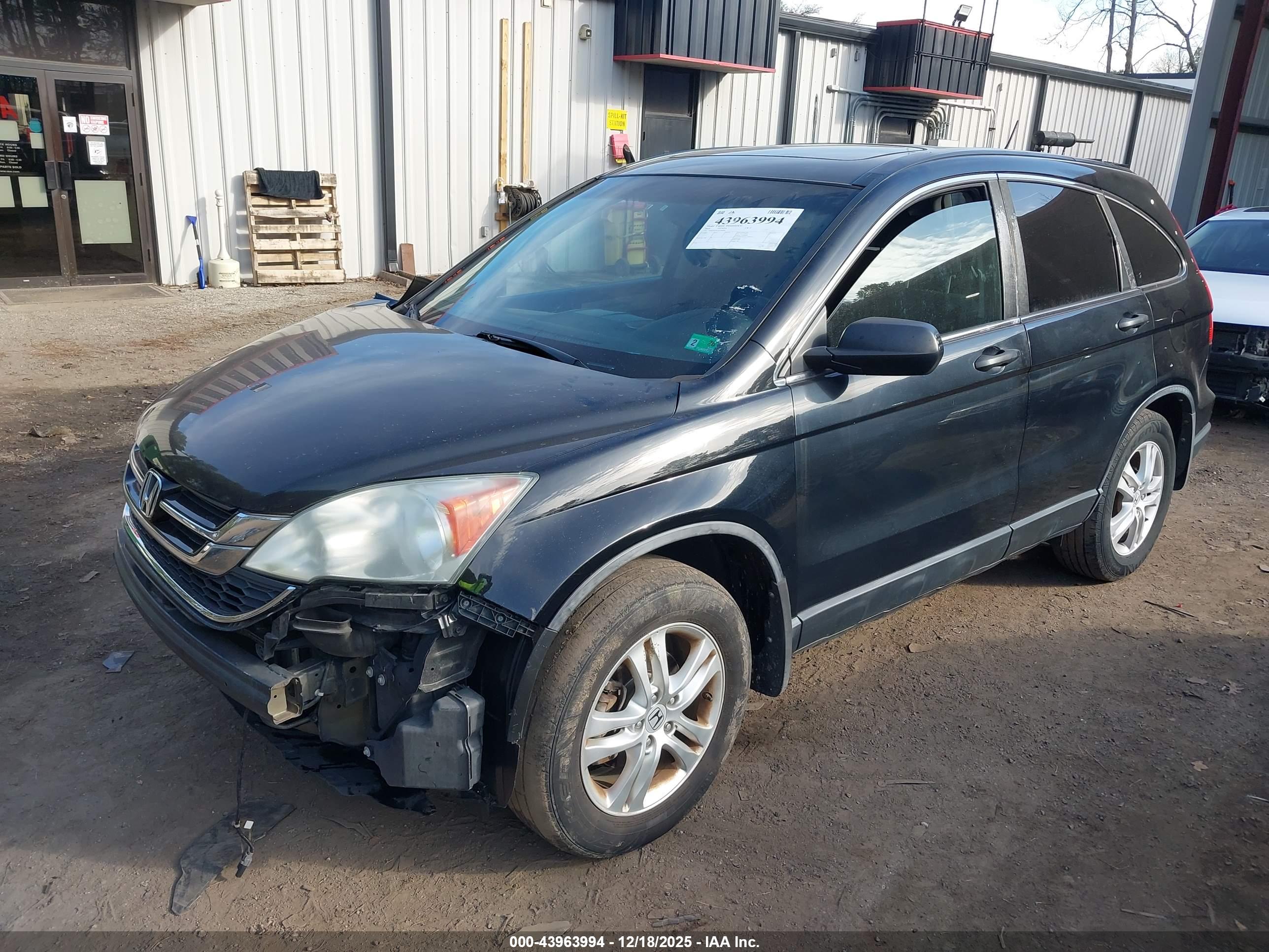 HONDA CR-V image 2