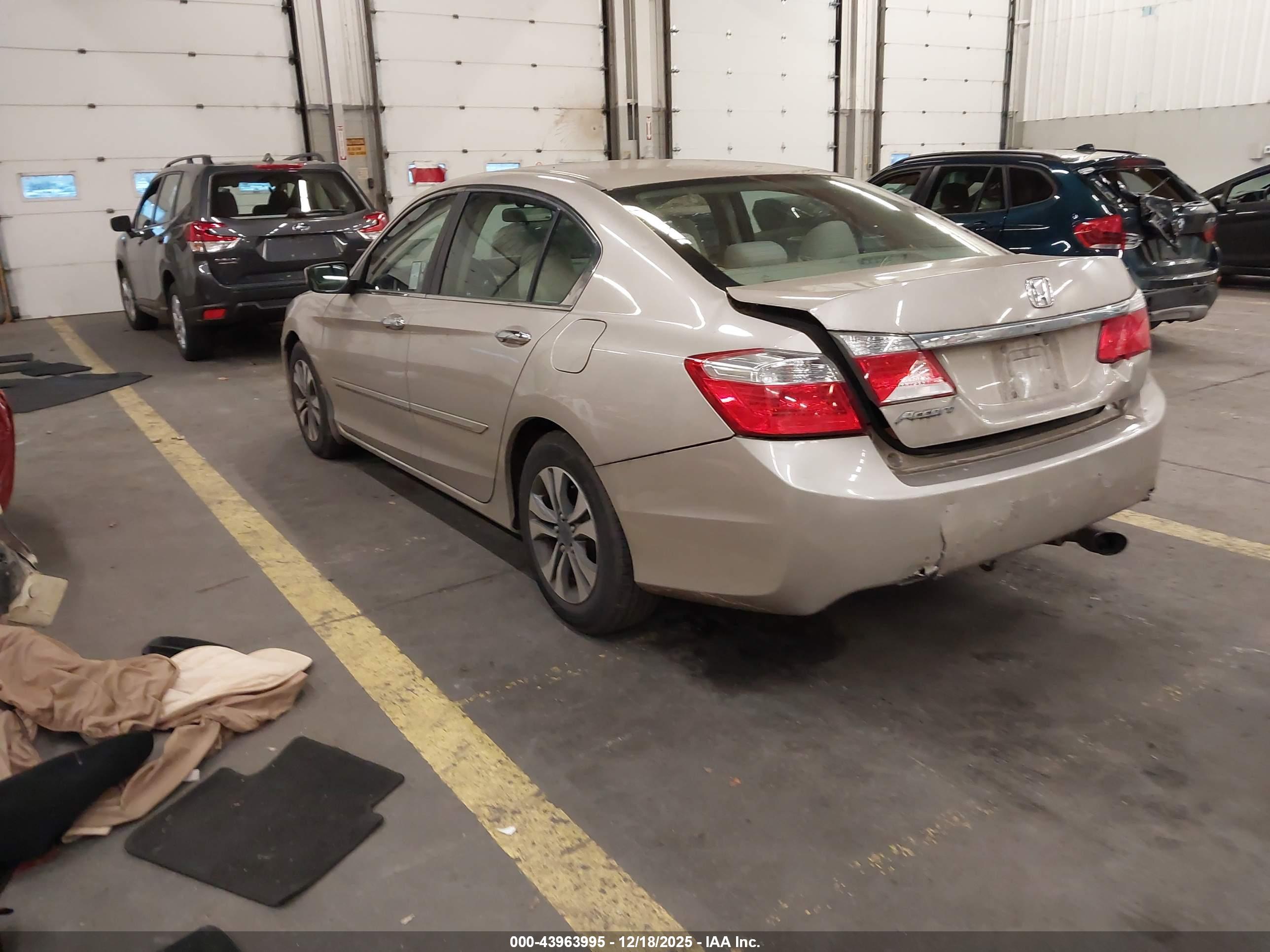 HONDA ACCORD image 3