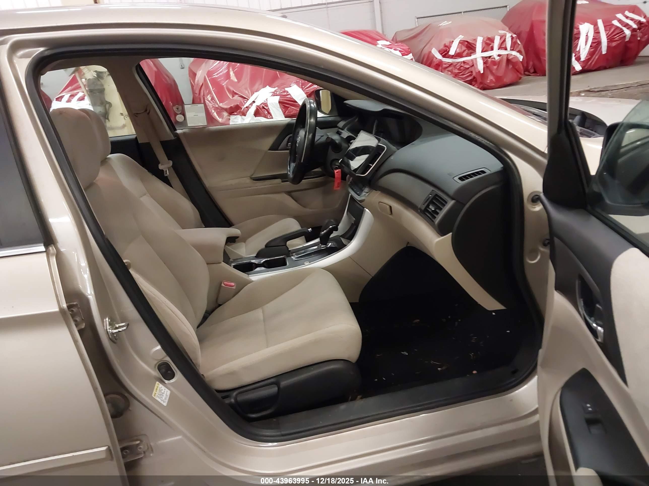 HONDA ACCORD image 5