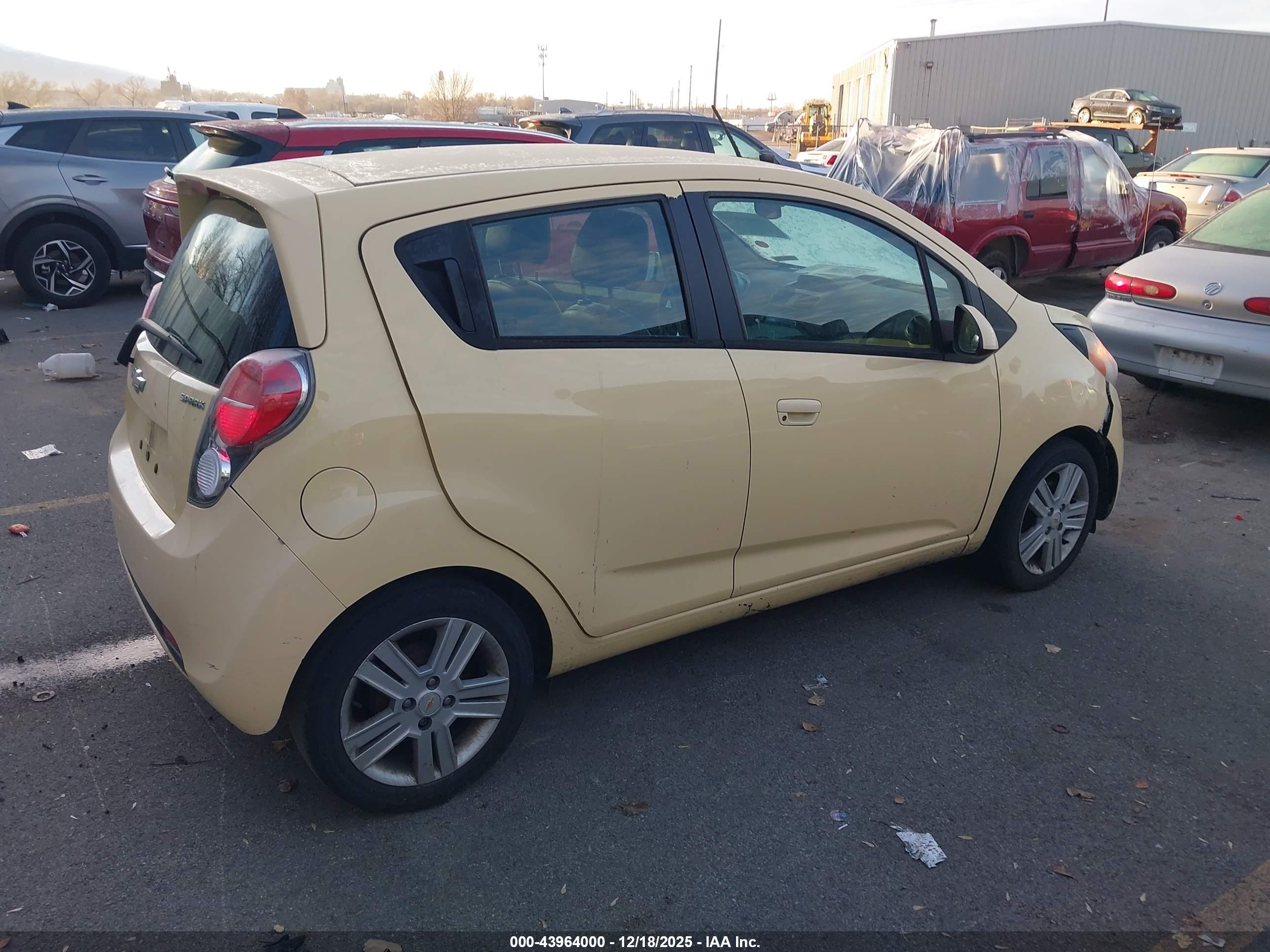 CHEVROLET SPARK image 4