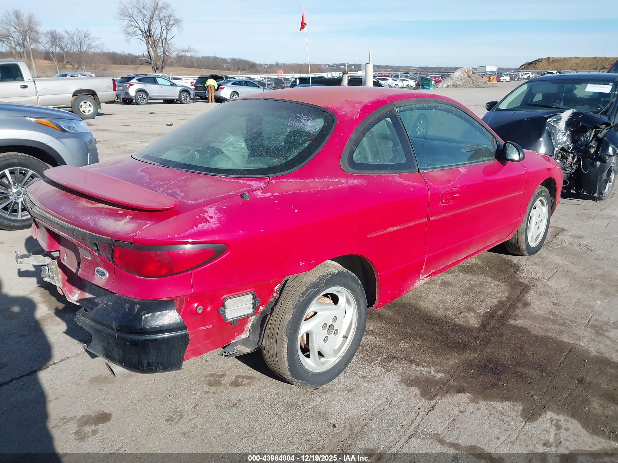 FORD ESCORT image 4