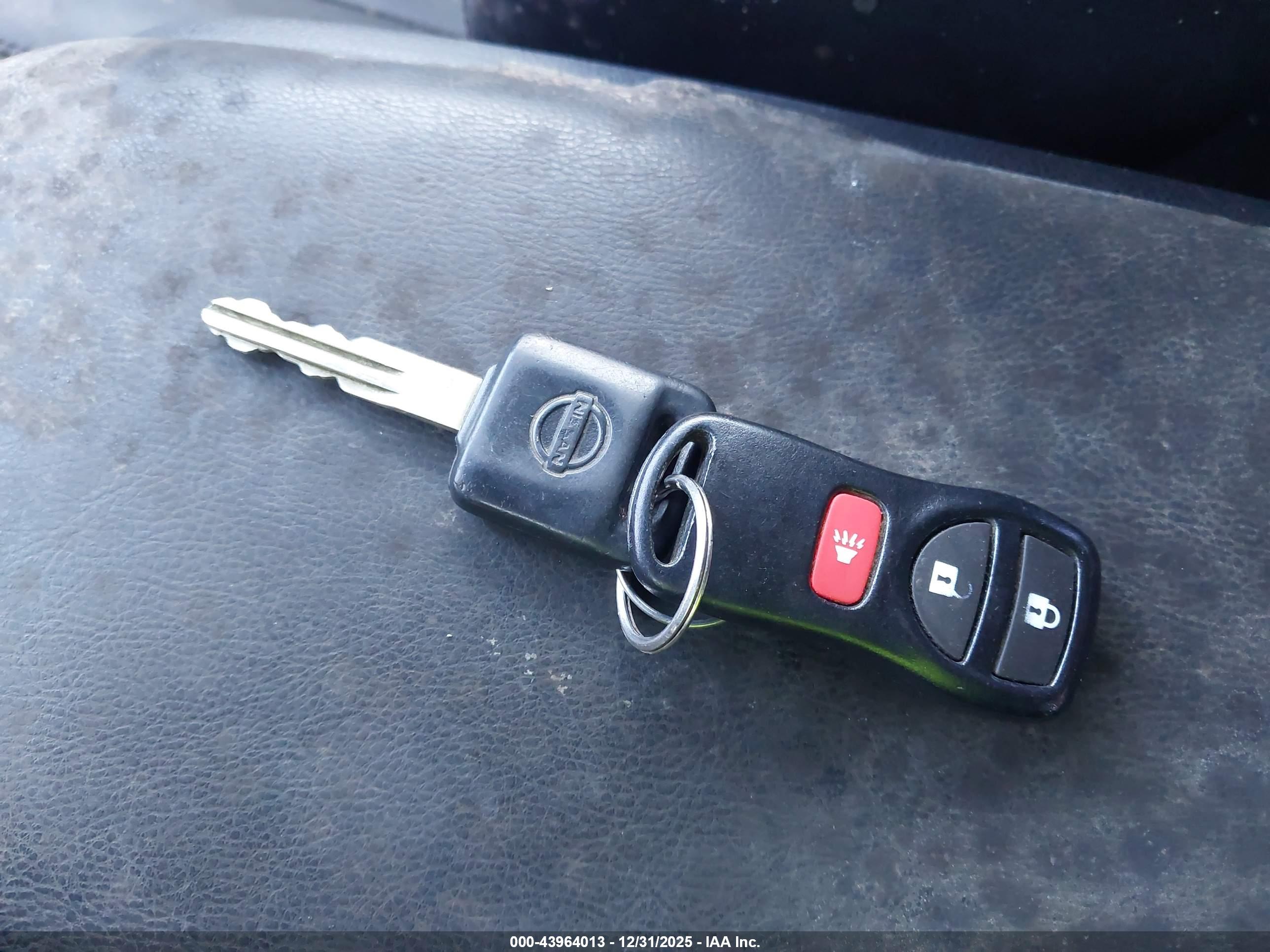 NISSAN MURANO image 11
