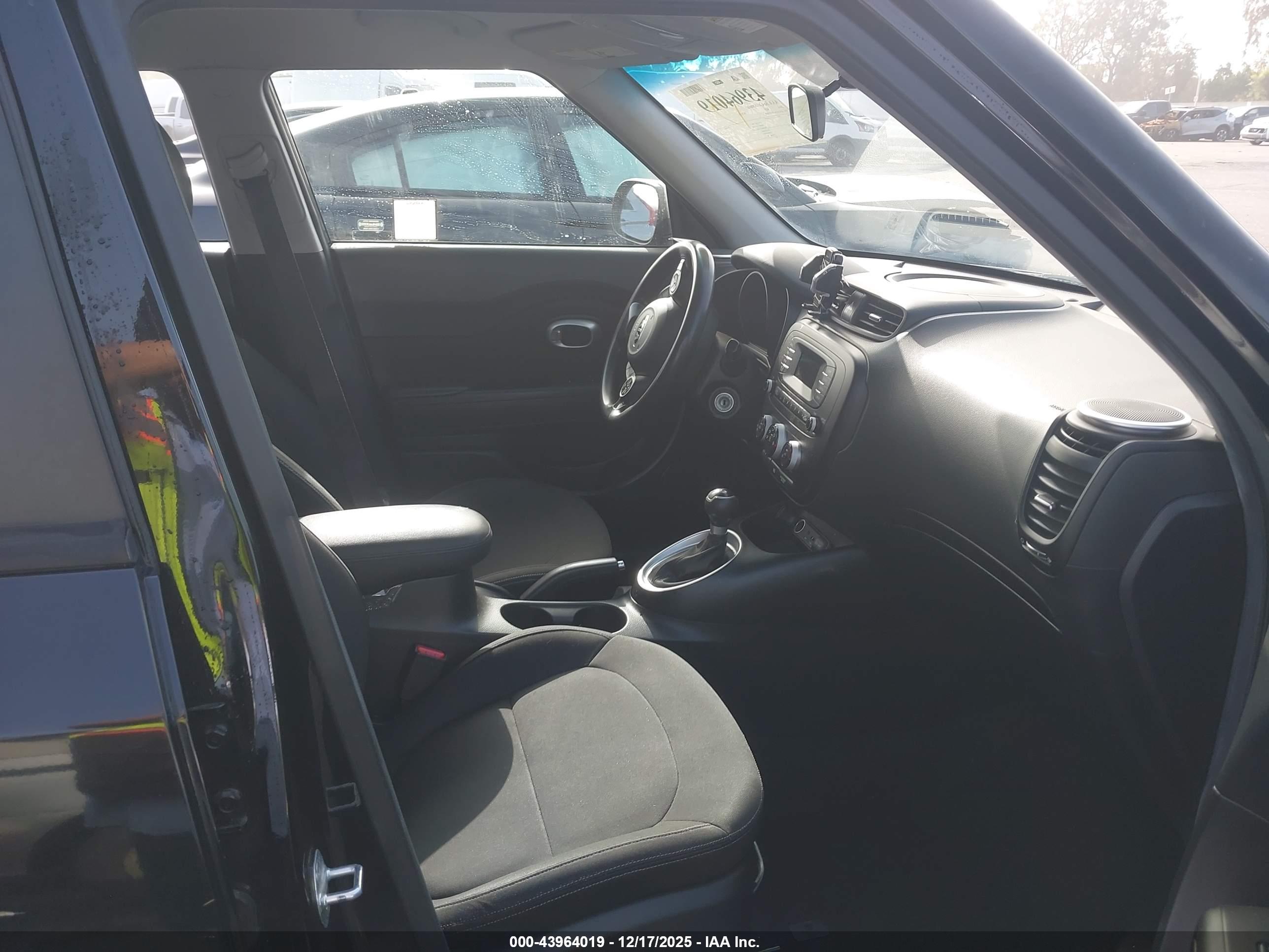 KIA SOUL image 5