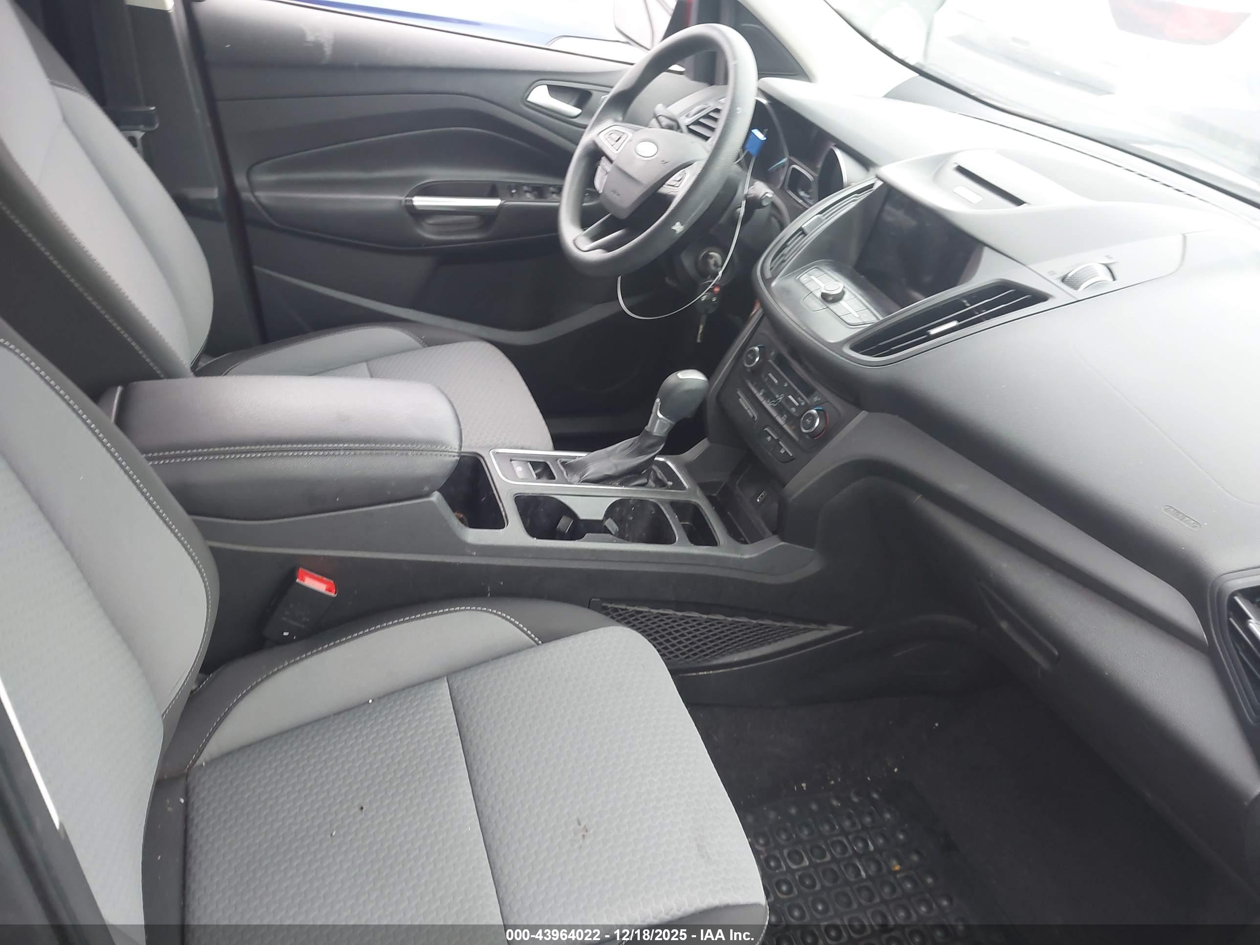 FORD ESCAPE image 5