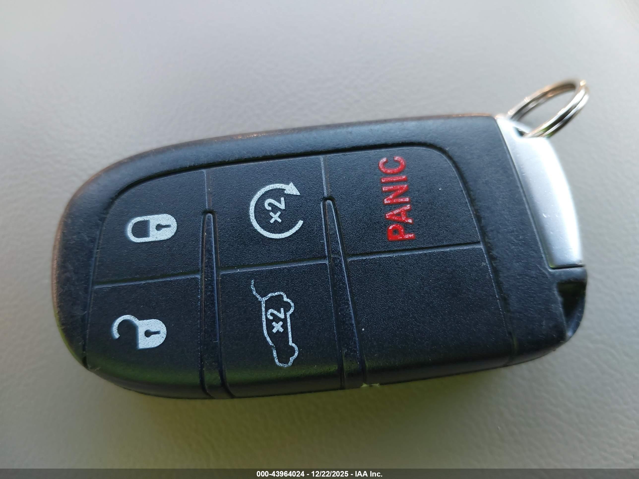 JEEP GRAND image 11