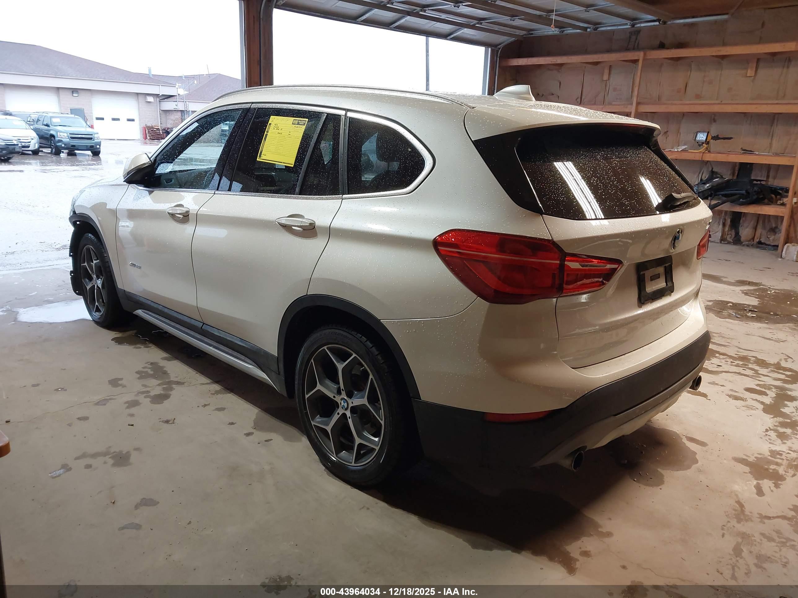 BMW X1 image 3
