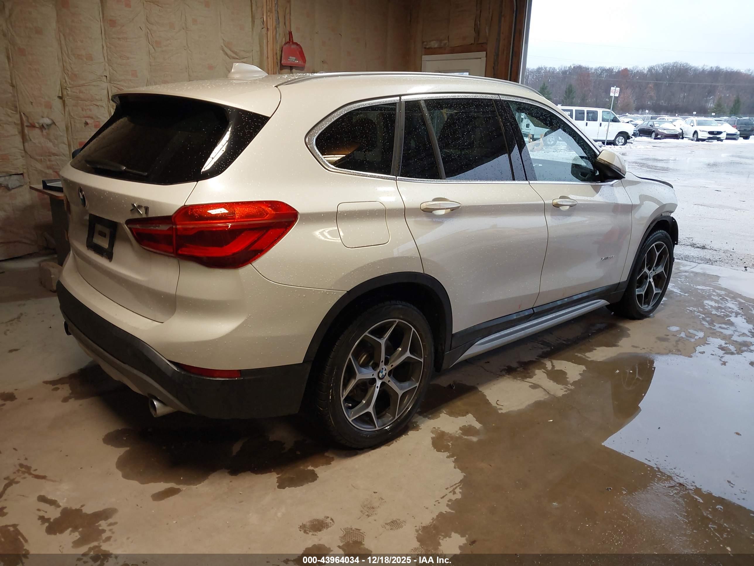 BMW X1 image 4