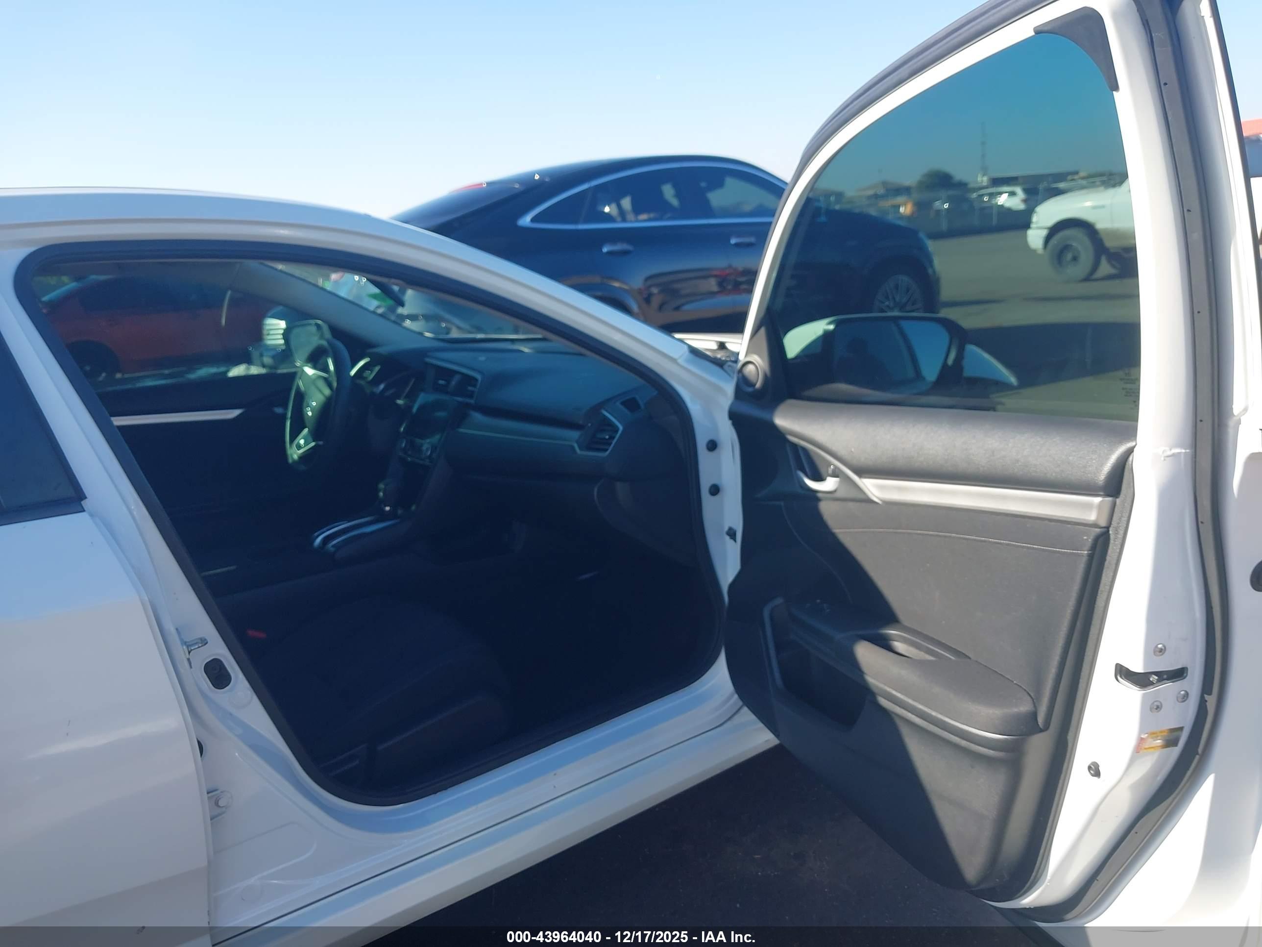 HONDA CIVIC image 5