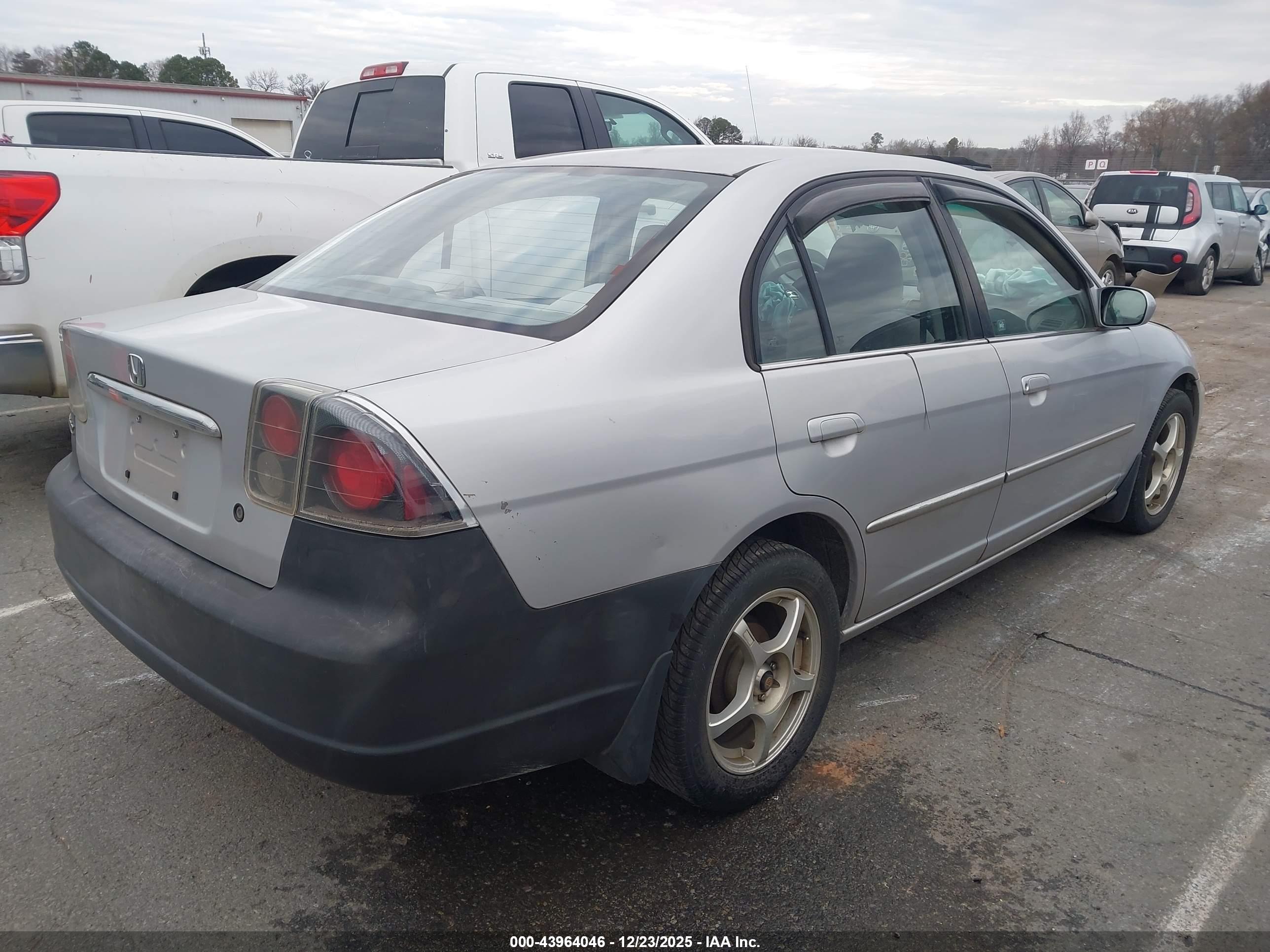 HONDA CIVIC image 4