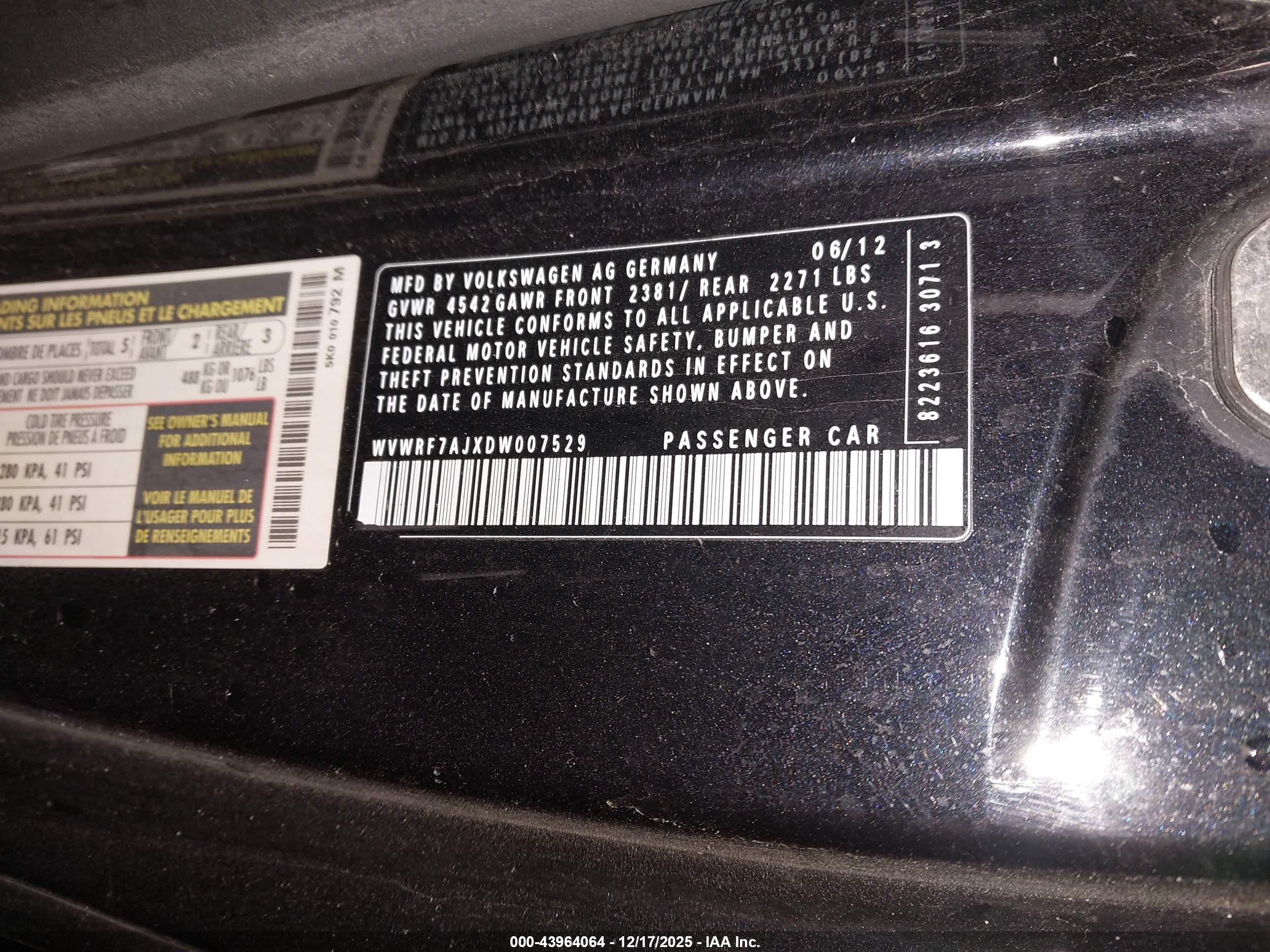 VOLKSWAGEN GOLF image 9