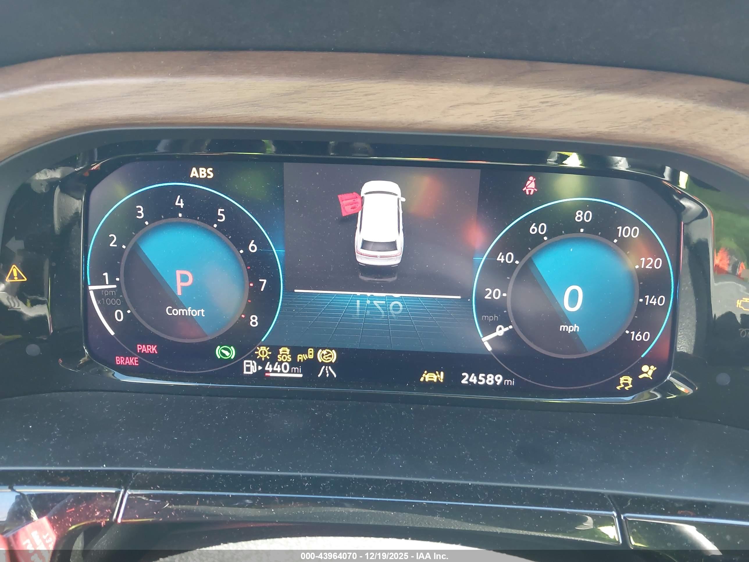 VOLKSWAGEN ATLAS image 7