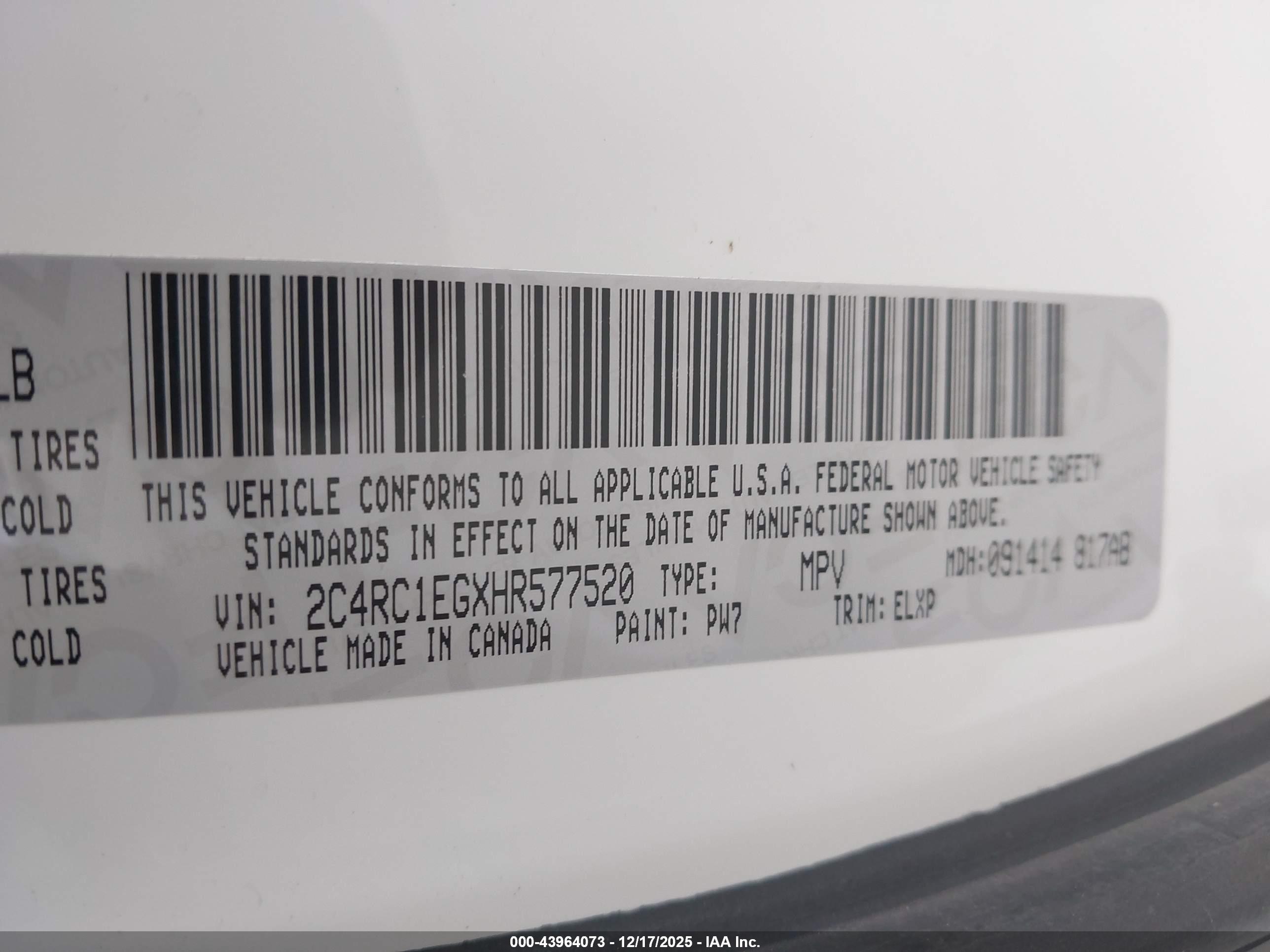 CHRYSLER PACIFICA image 9