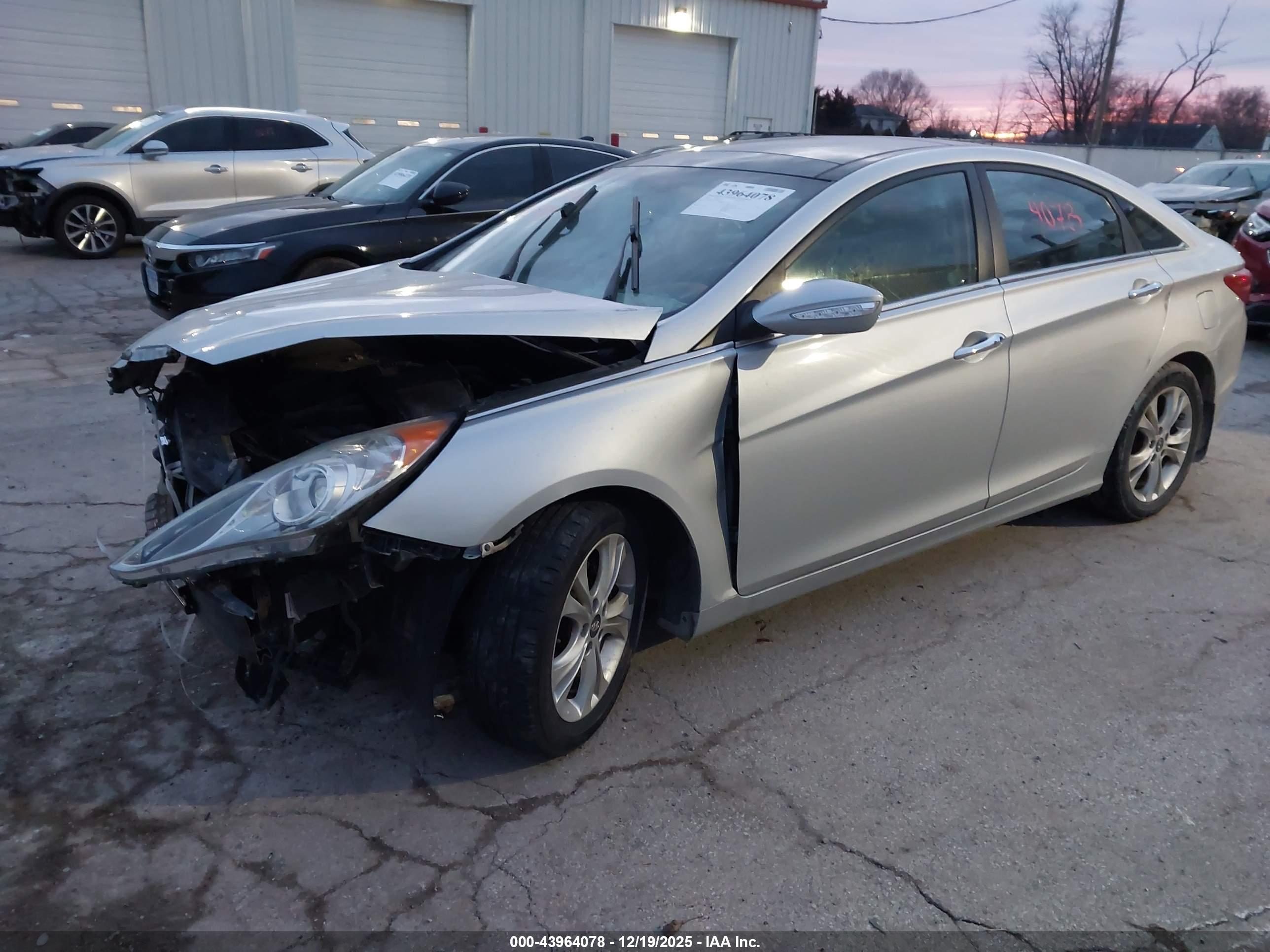 HYUNDAI SONATA image 2
