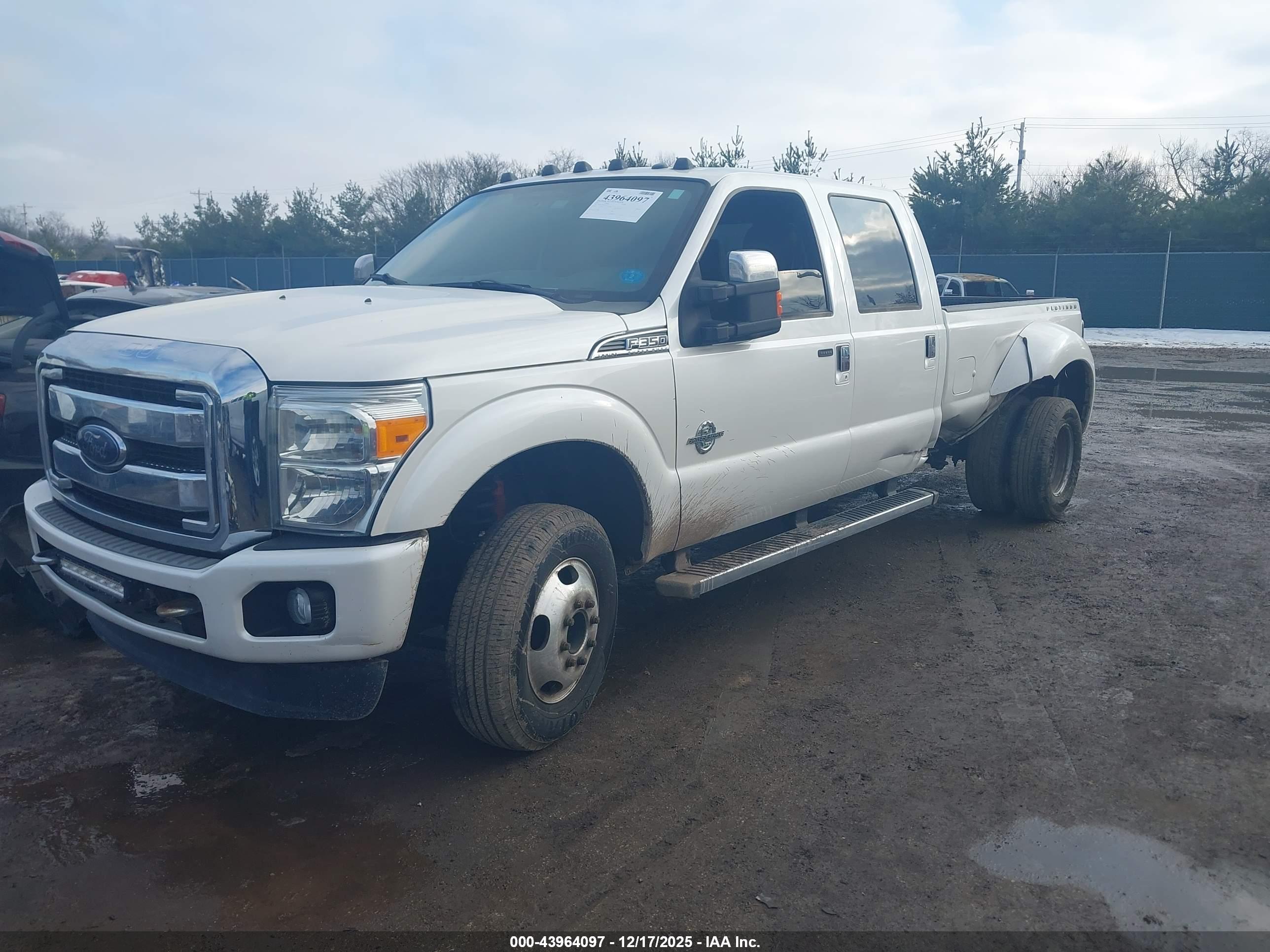 FORD F-350 image 2