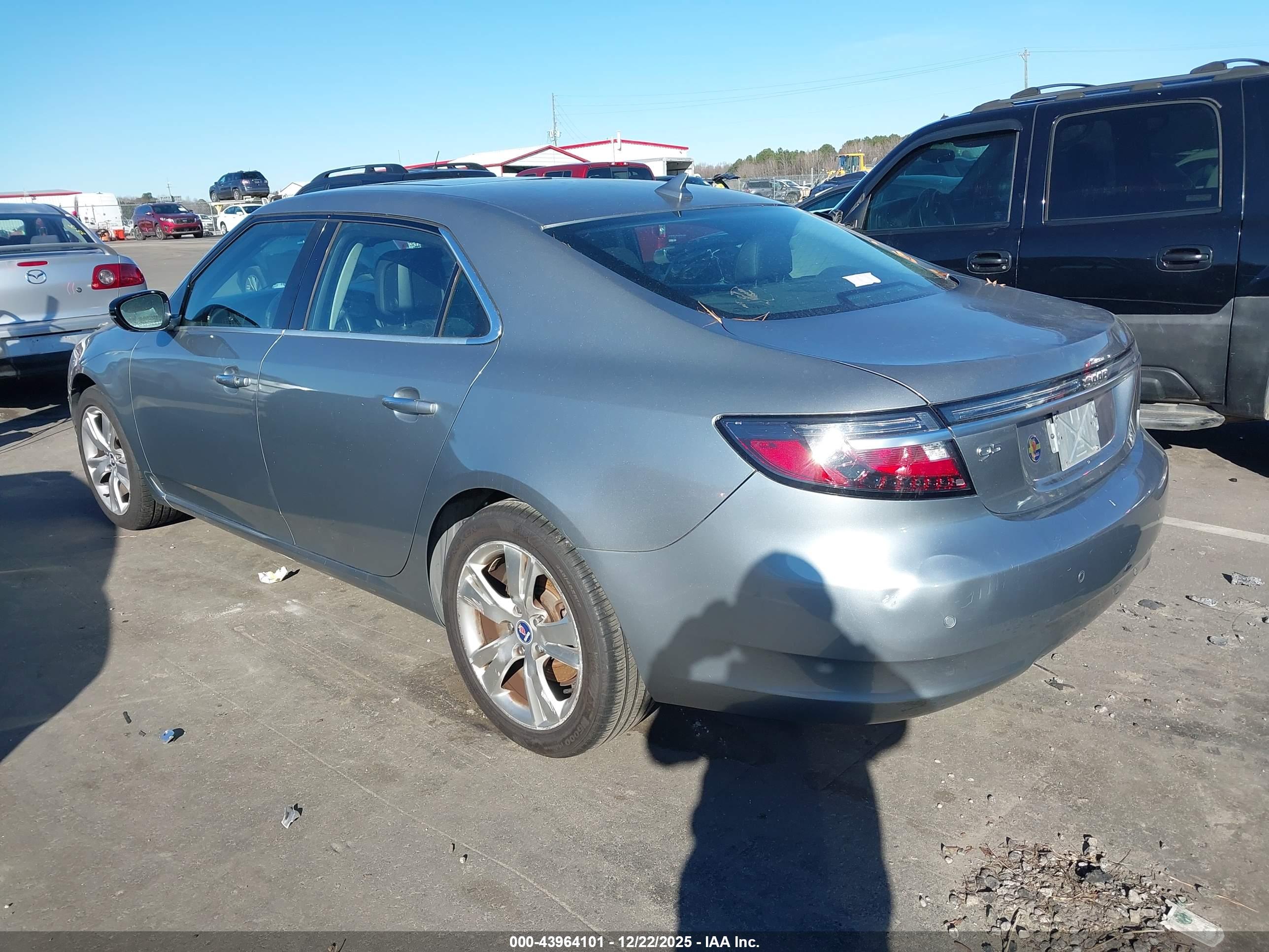 SAAB 9-5 image 3
