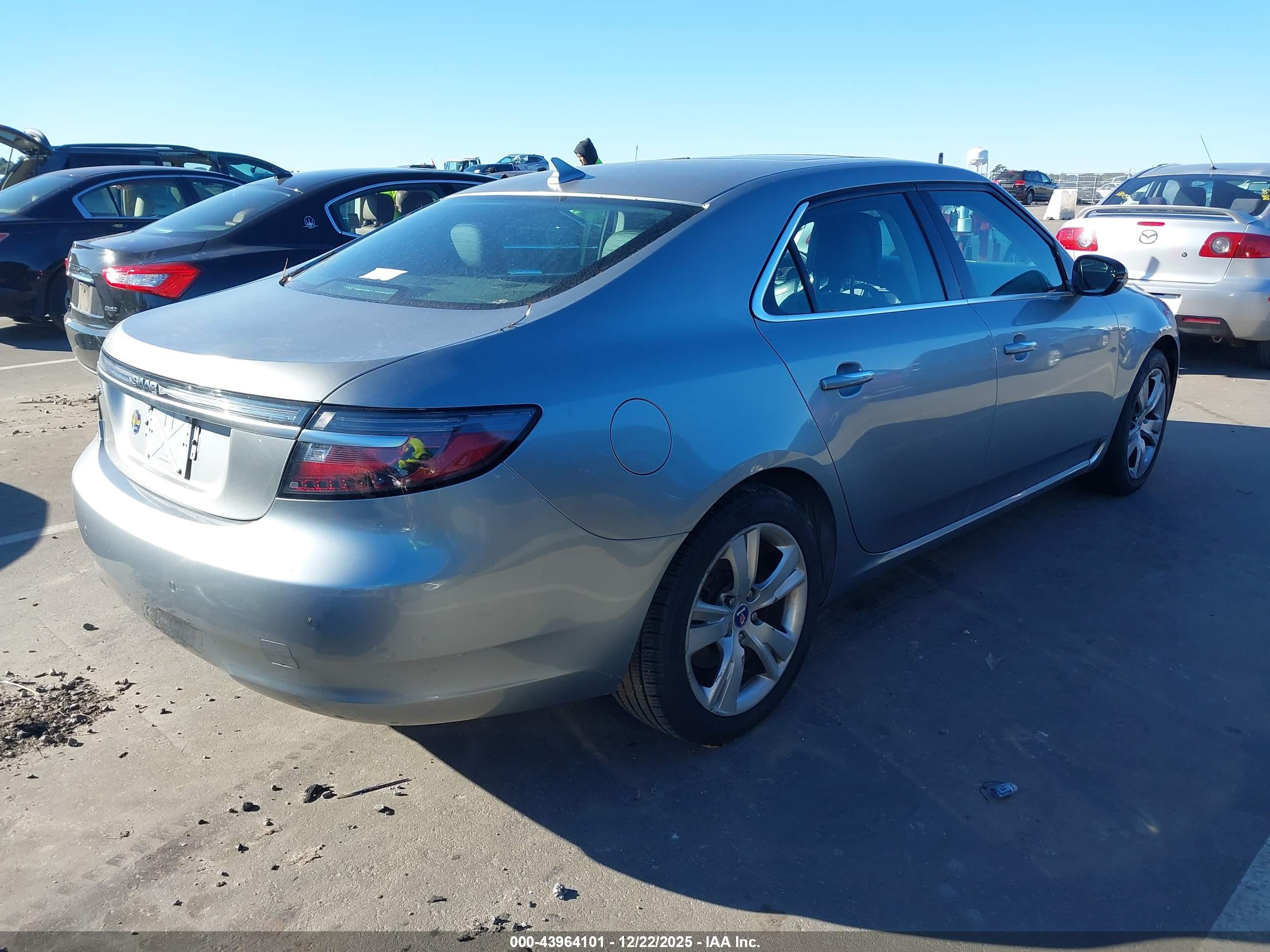 SAAB 9-5 image 4