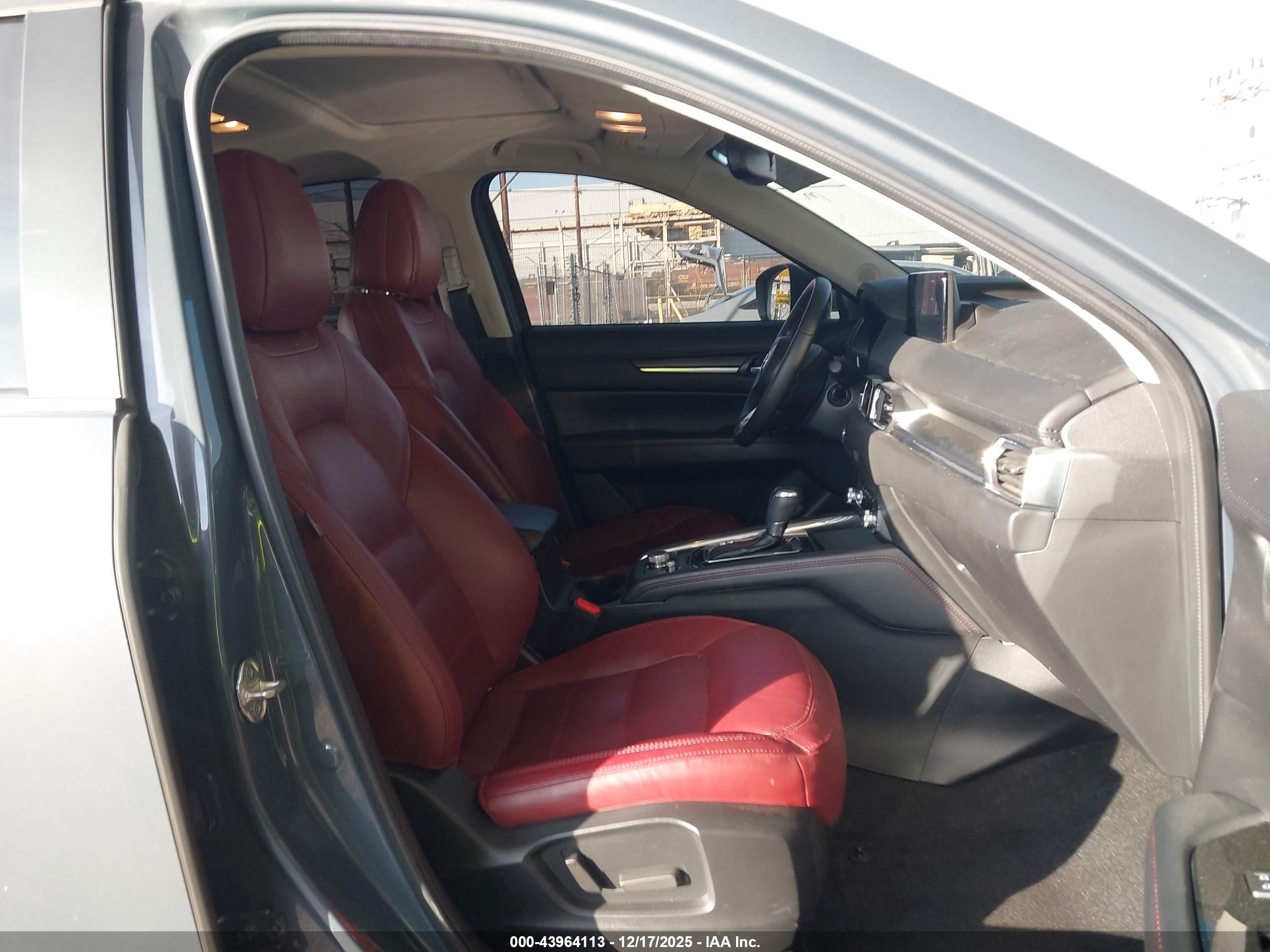 MAZDA CX-5 image 5
