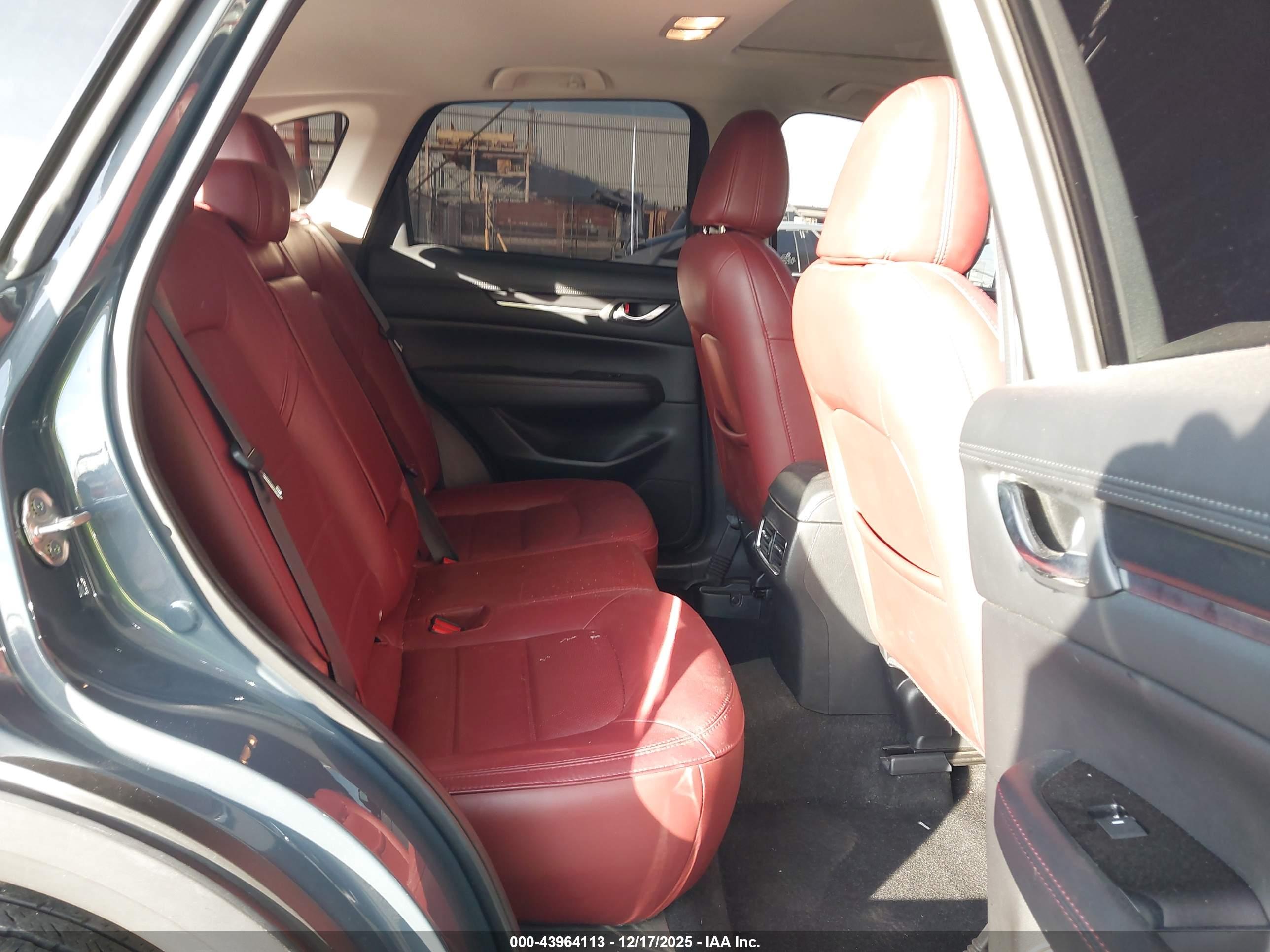 MAZDA CX-5 image 8