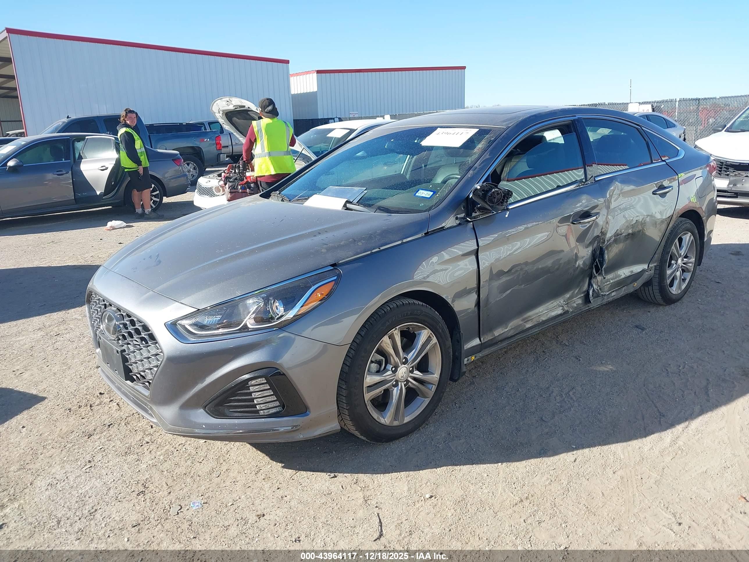 HYUNDAI SONATA image 2