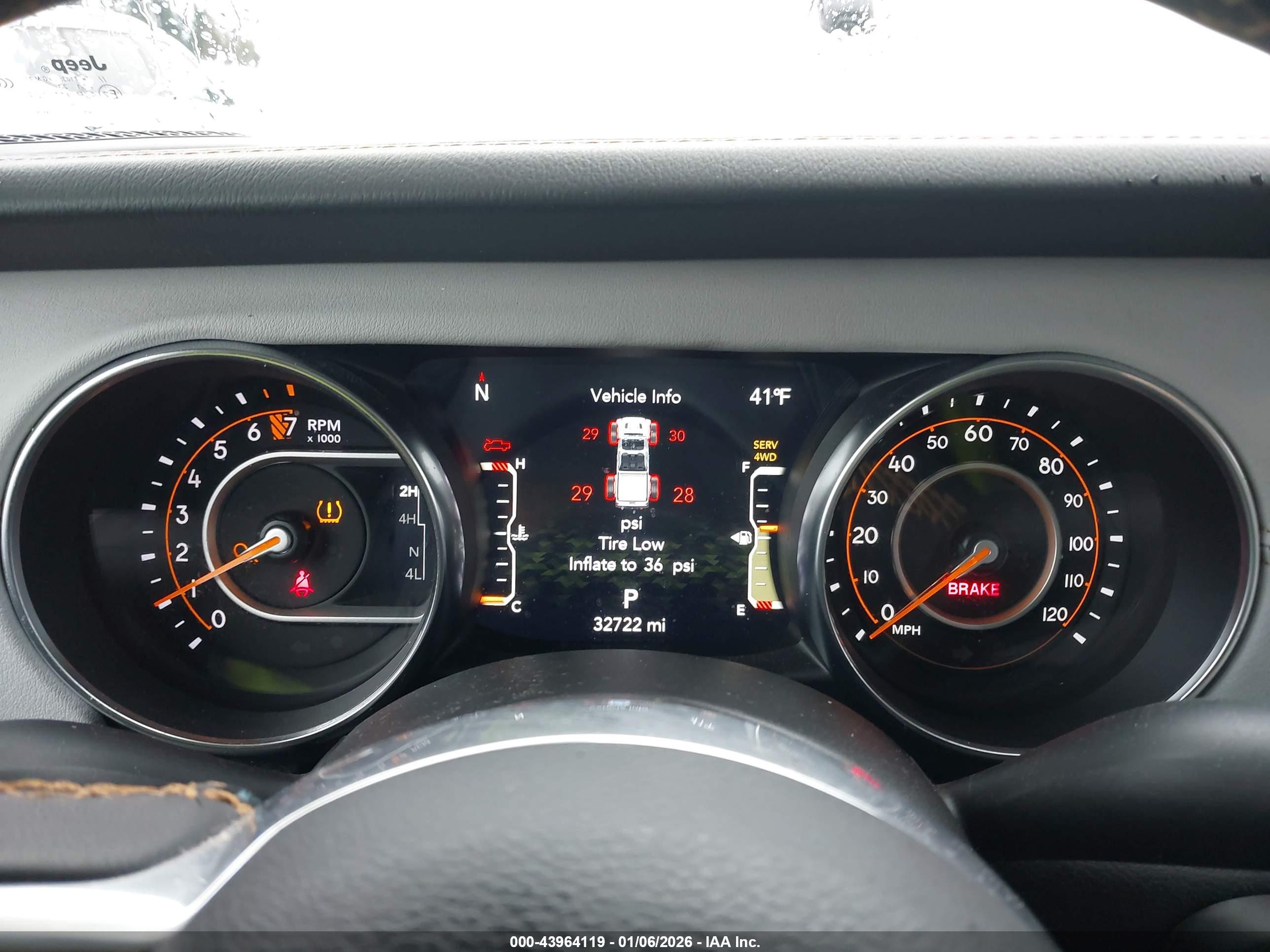 JEEP GLADIATOR image 7