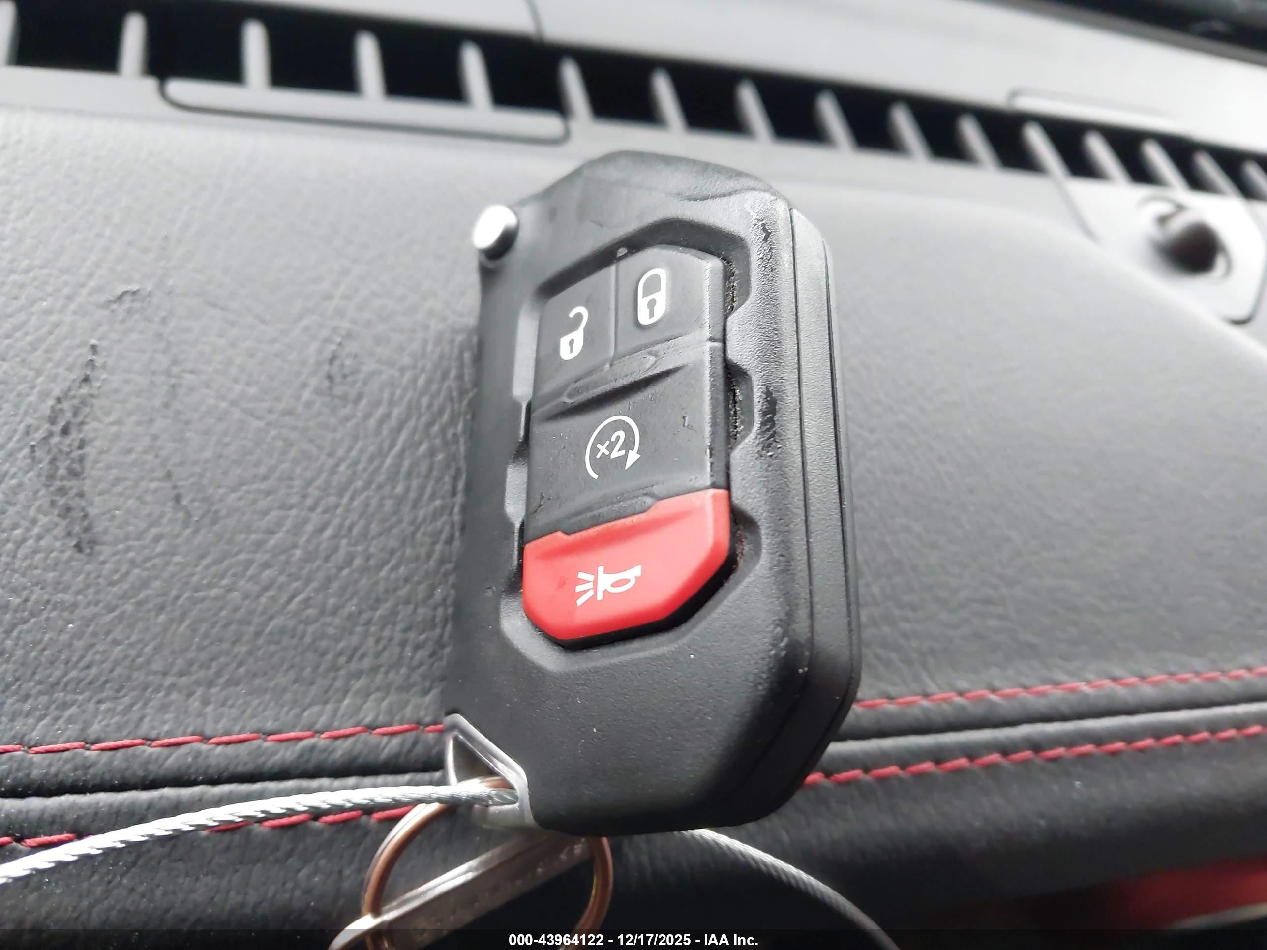 JEEP WRANGLER image 11