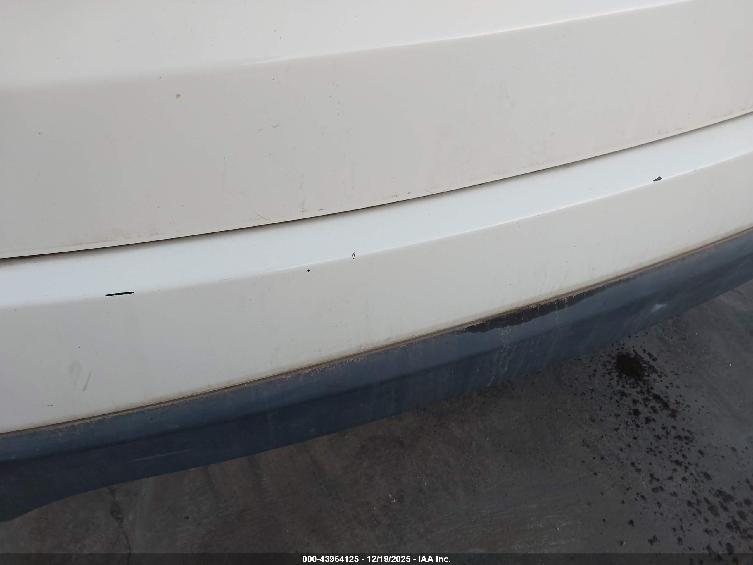 HYUNDAI TUCSON image 6