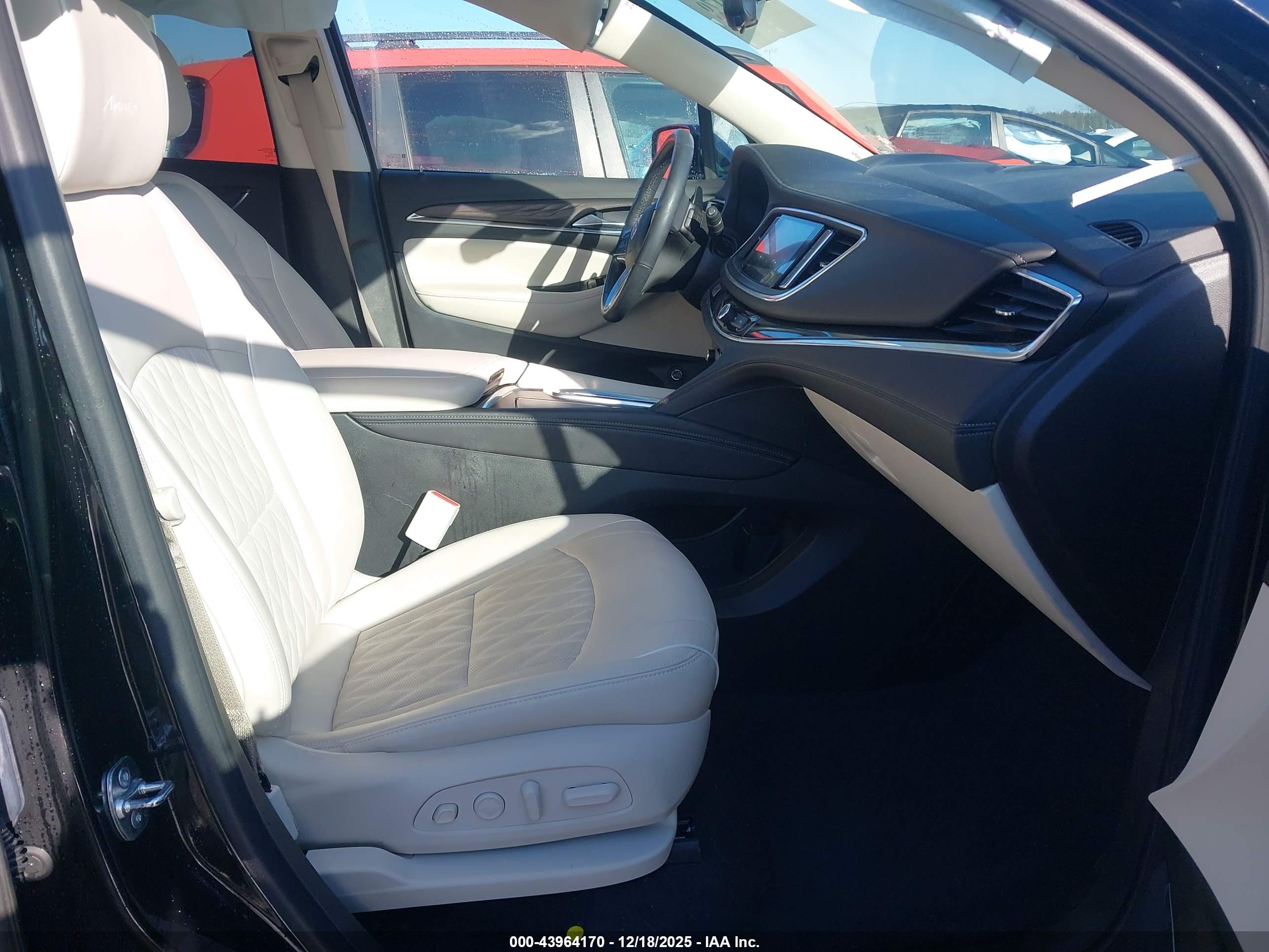 BUICK ENCLAVE image 5