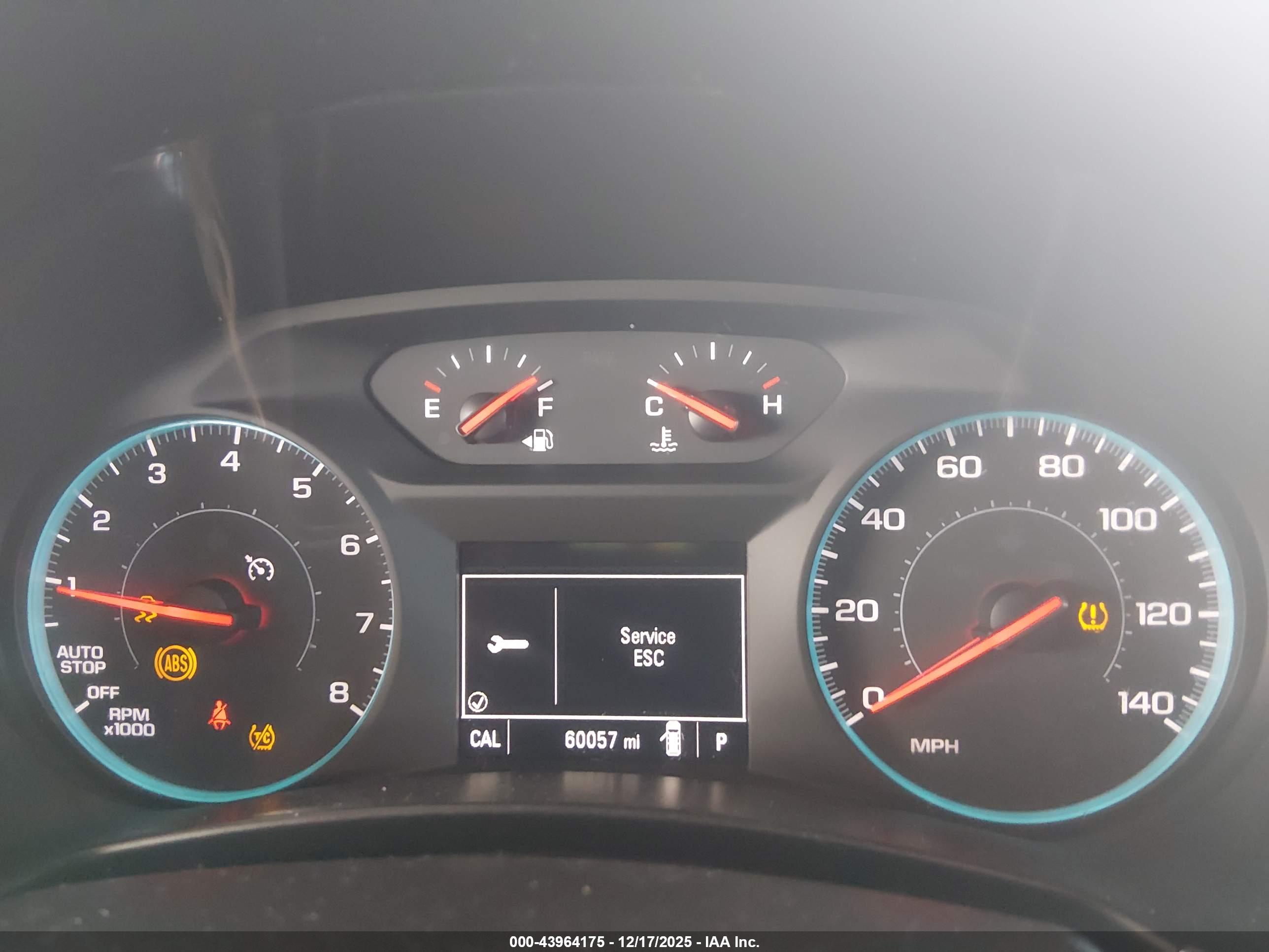 CHEVROLET EQUINOX image 7