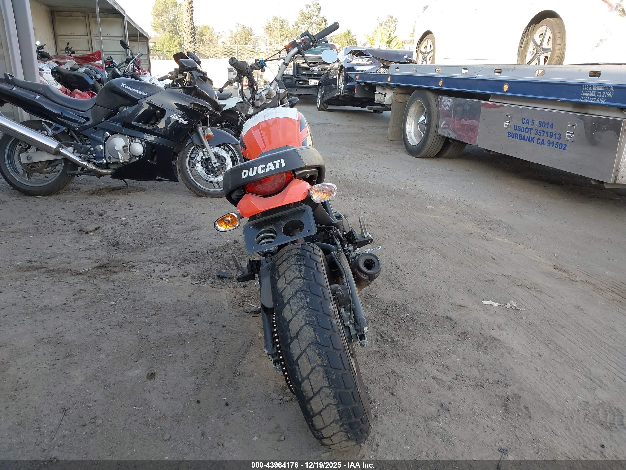DUCATI SCRAMBLER image 6