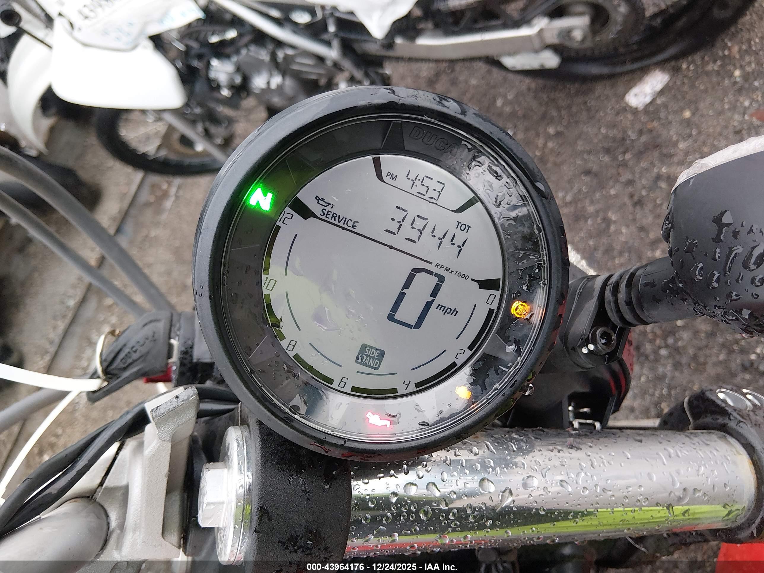 DUCATI SCRAMBLER image 7