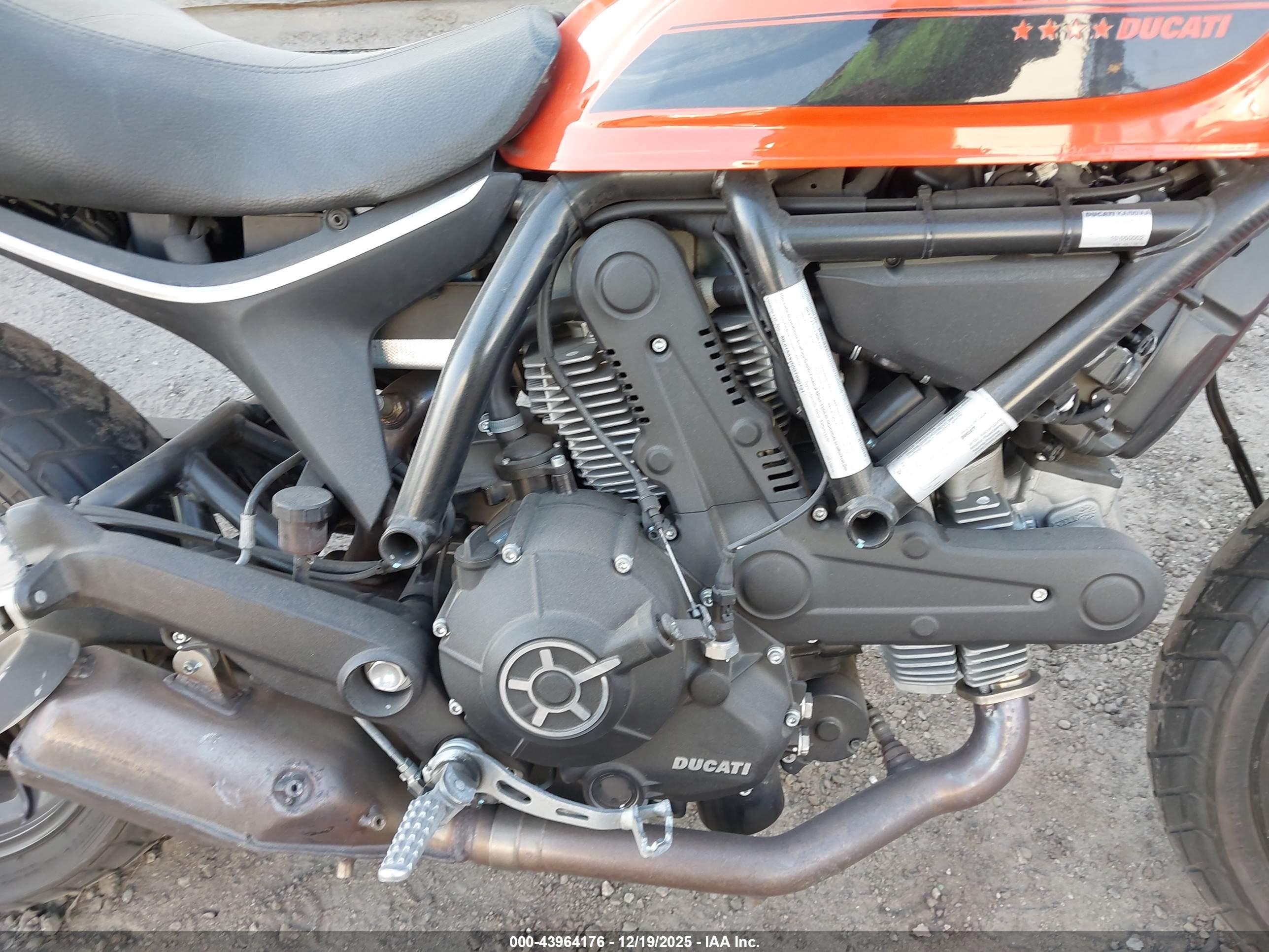 DUCATI SCRAMBLER image 8