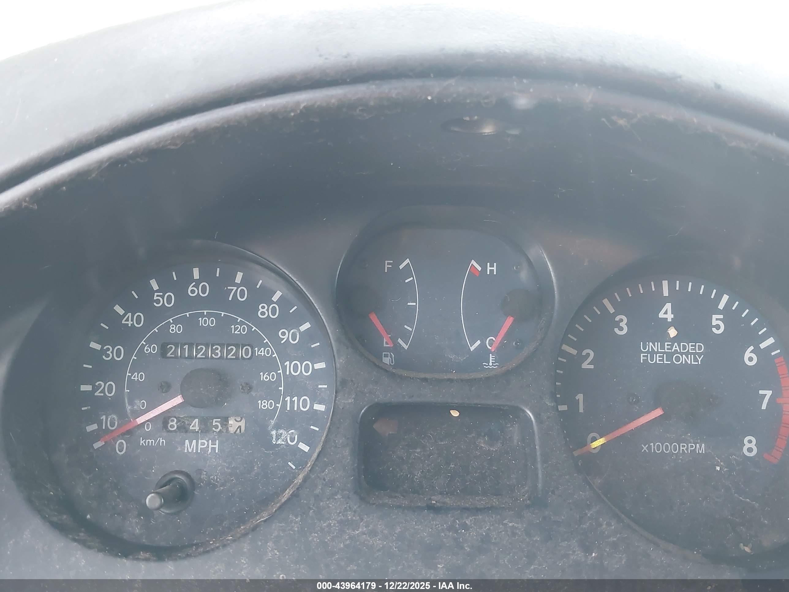 TOYOTA RAV4 image 7