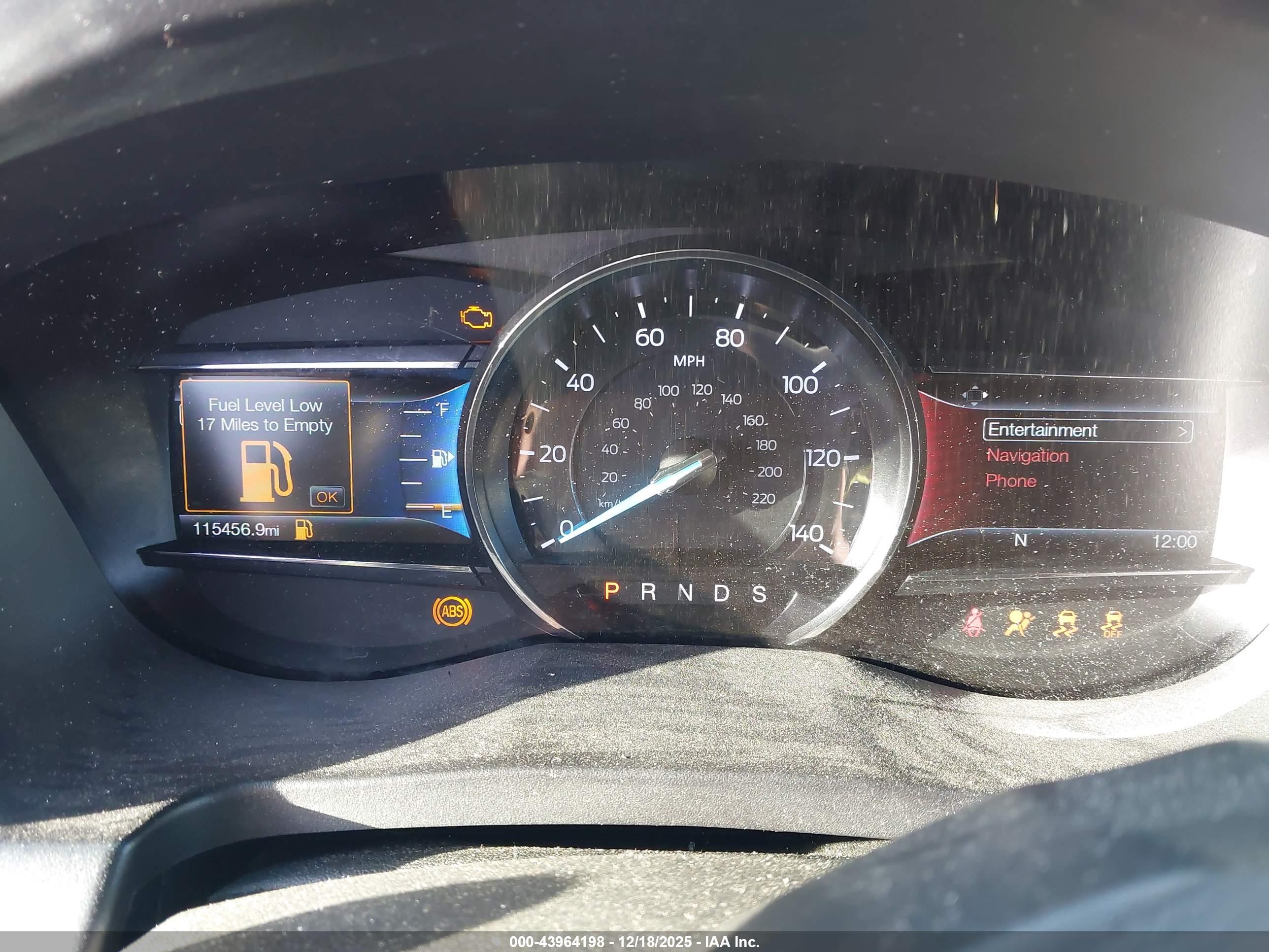 FORD EXPLORER image 7