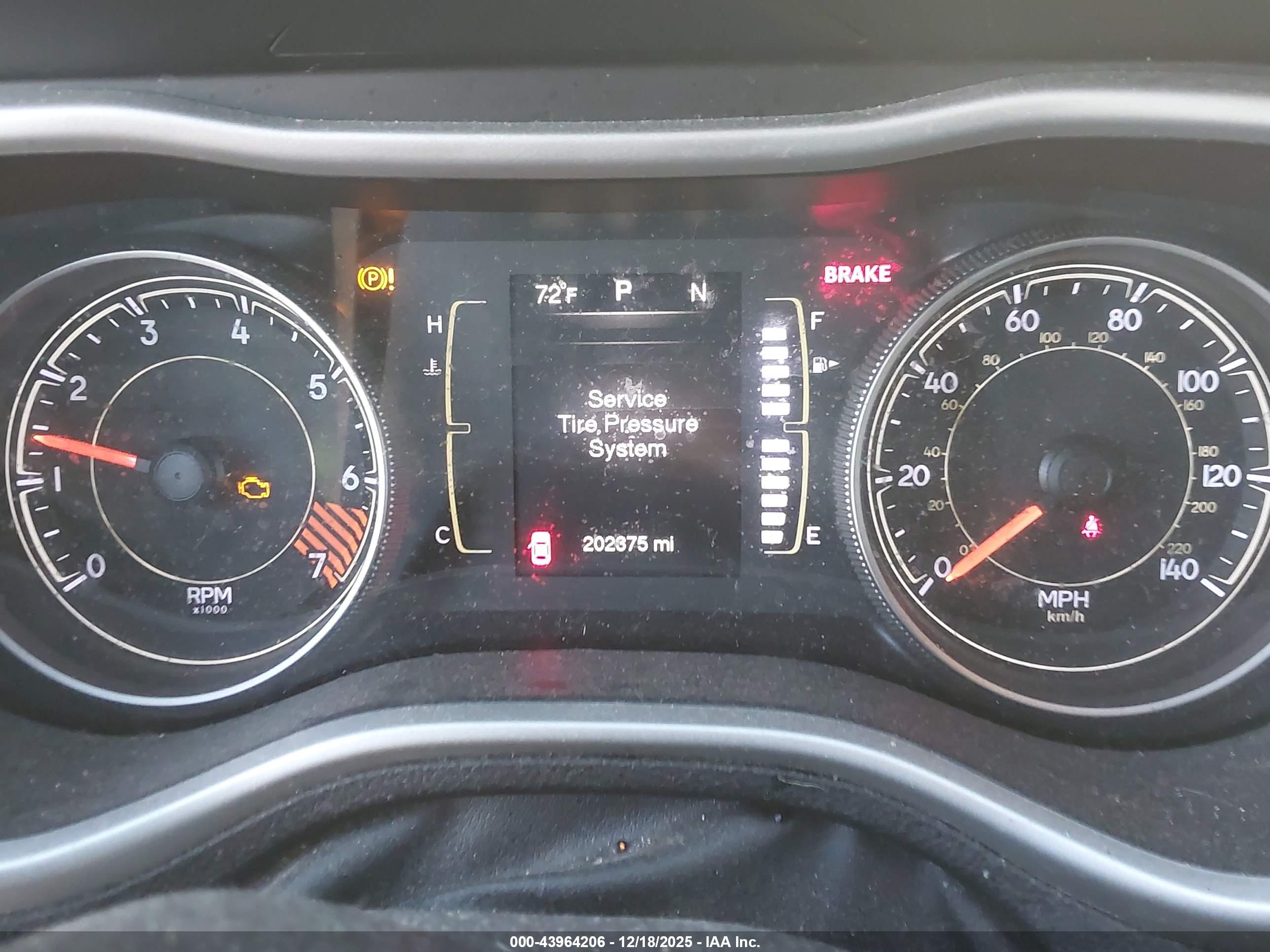 JEEP CHEROKEE image 7