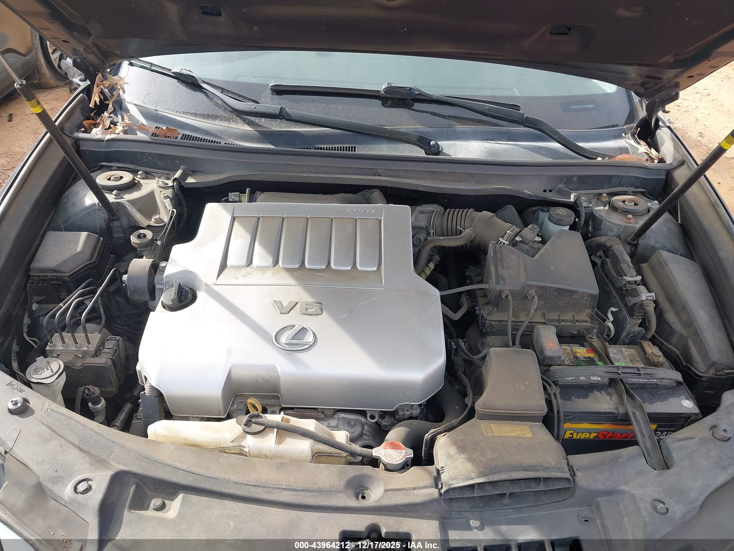 LEXUS ES image 10