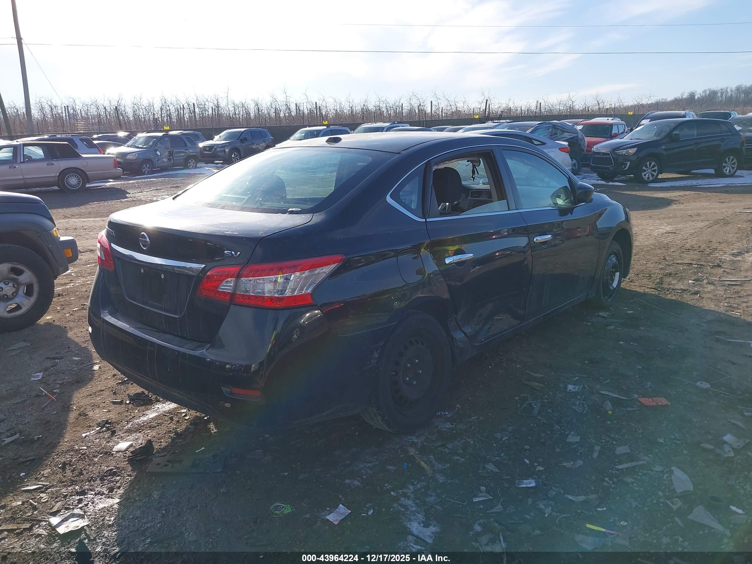 NISSAN SENTRA image 4