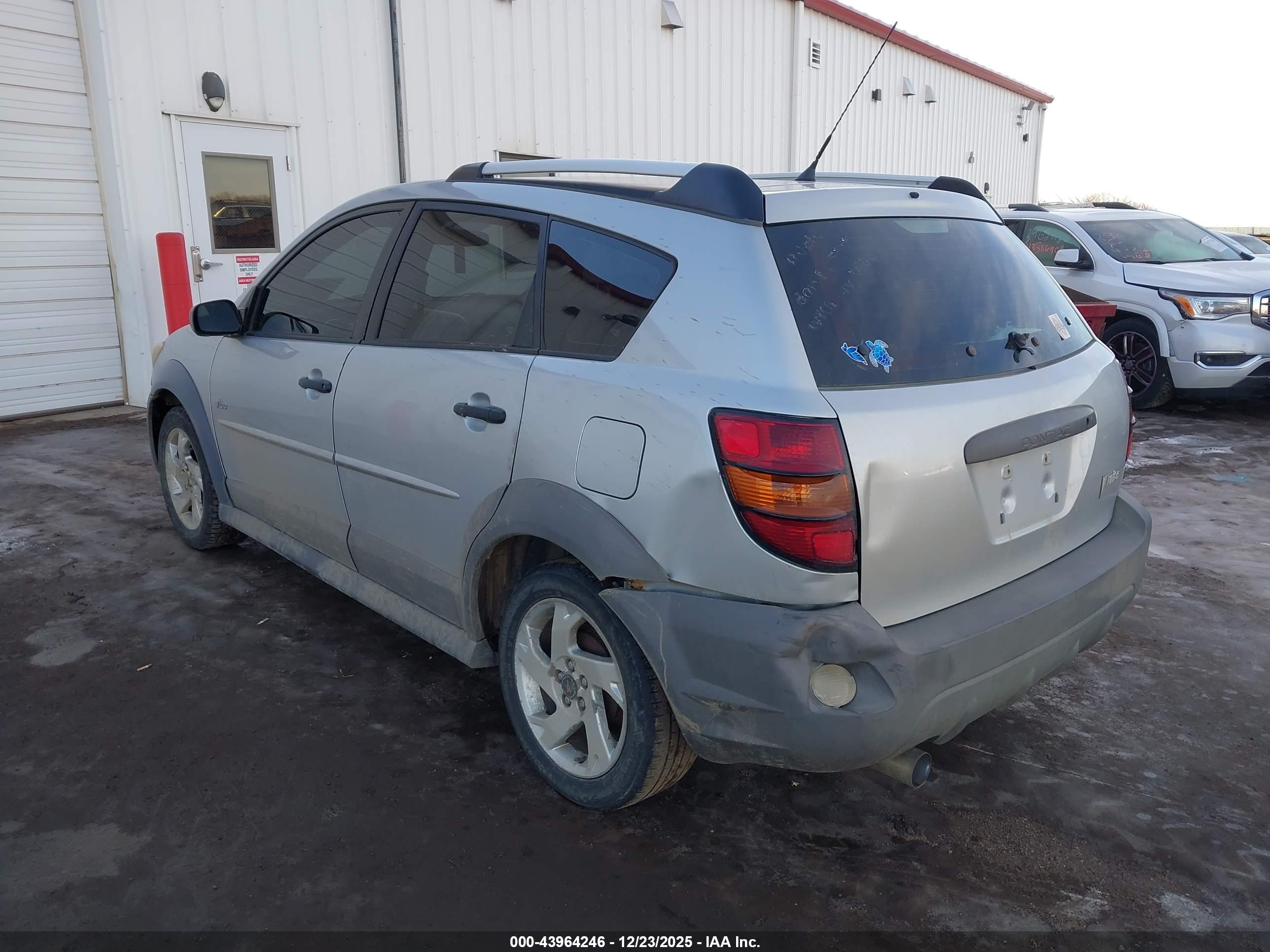 PONTIAC VIBE image 3