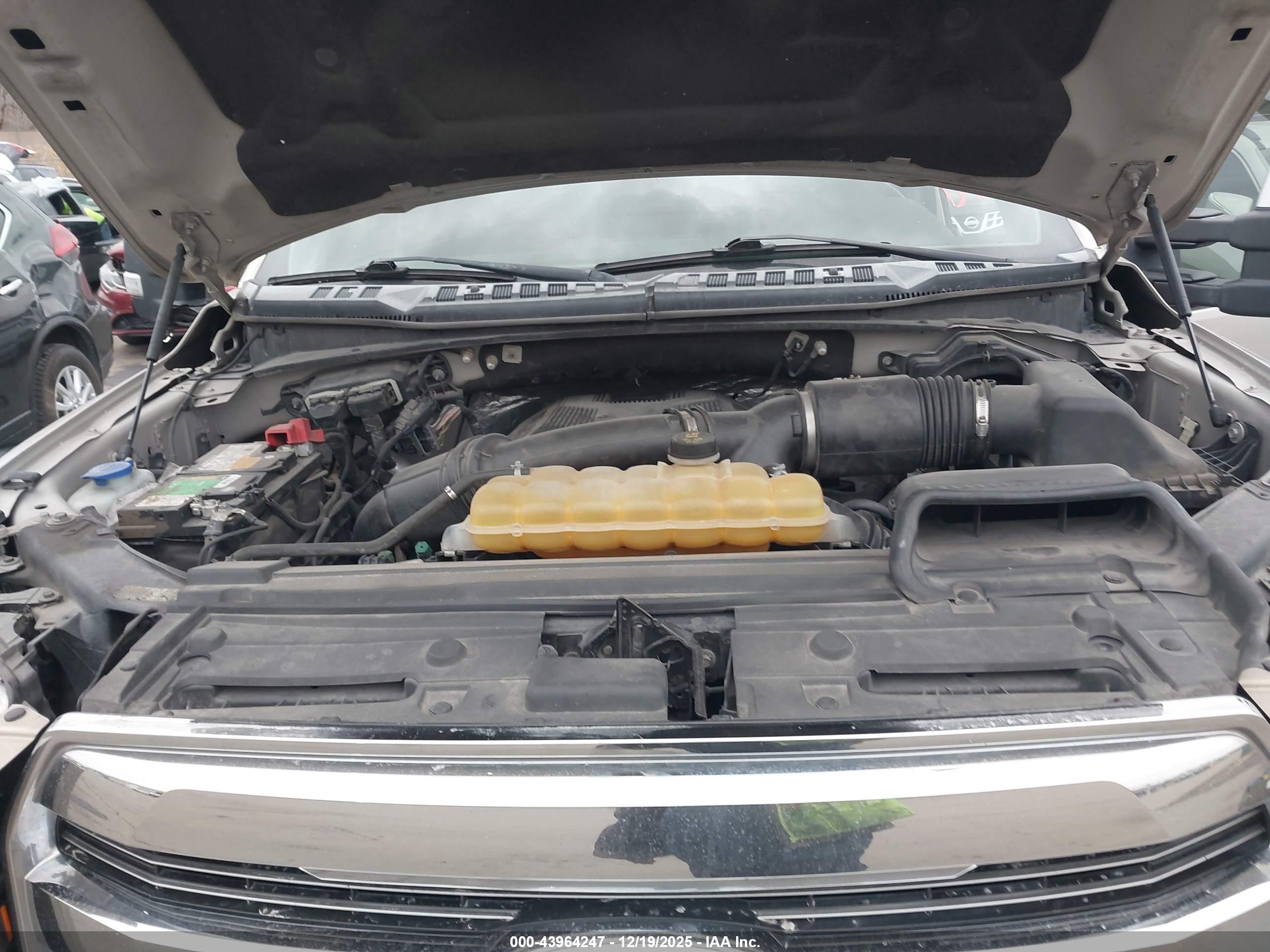 FORD F-150 image 10