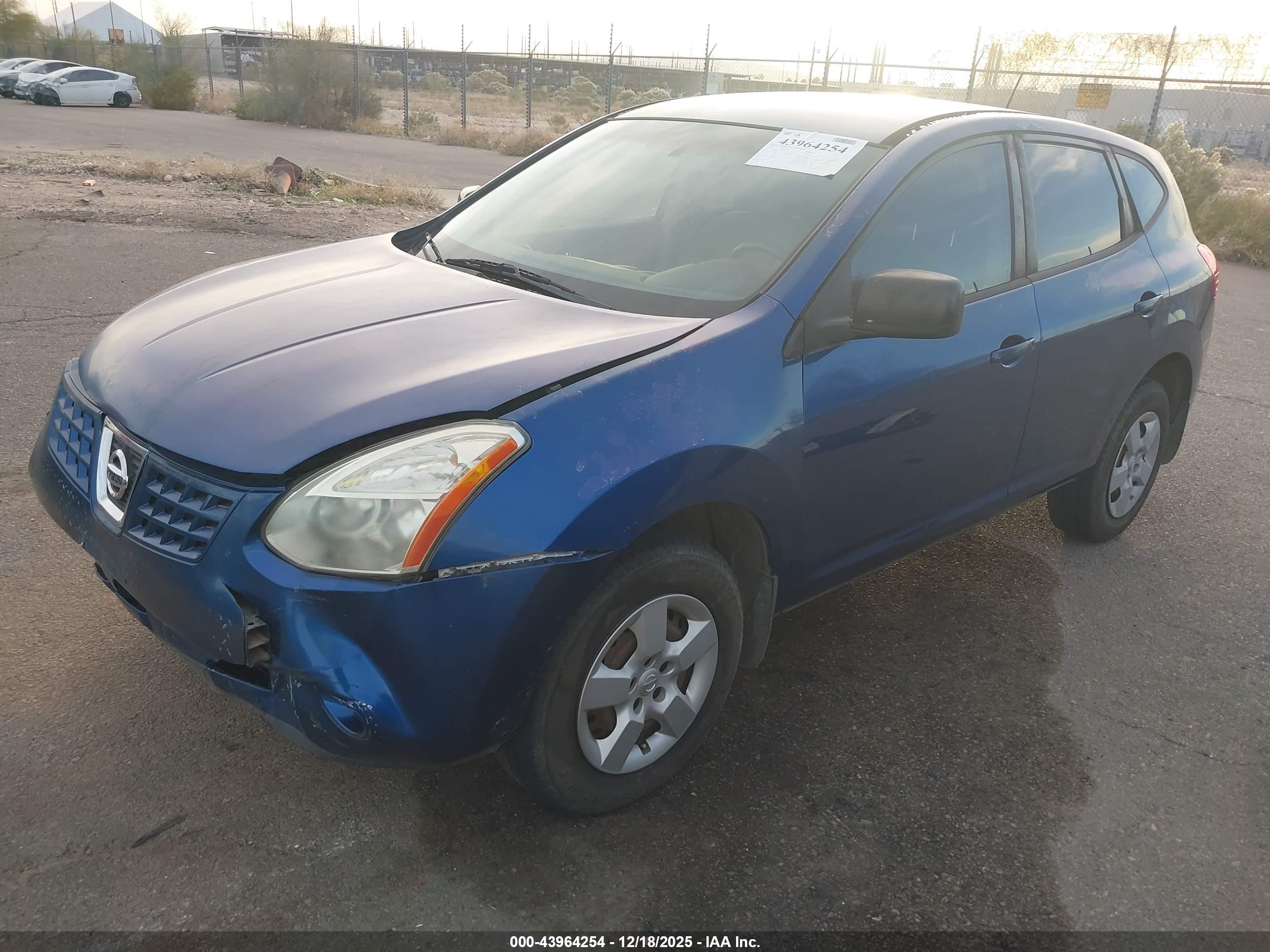 NISSAN ROGUE image 2