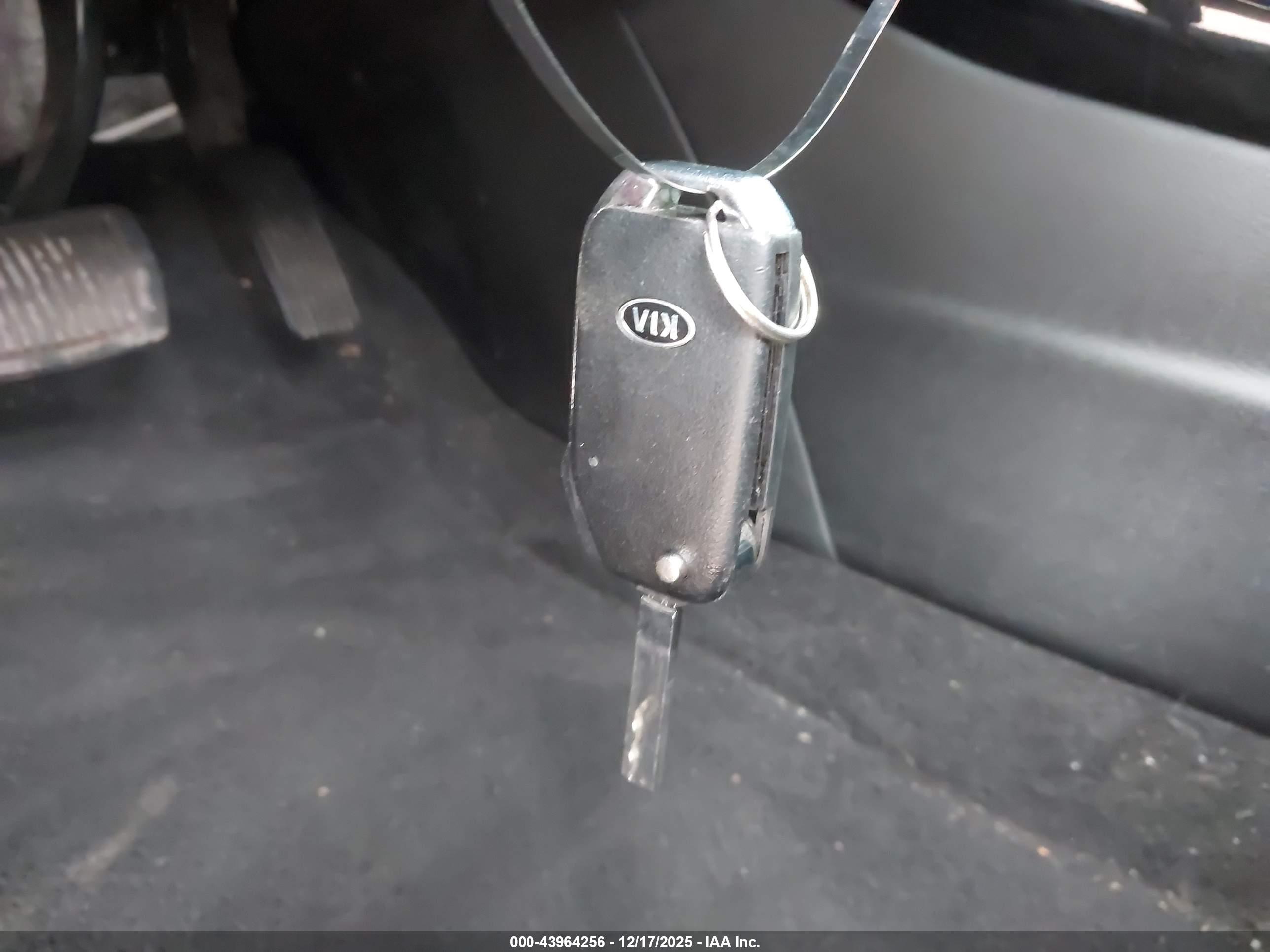 KIA FORTE image 11