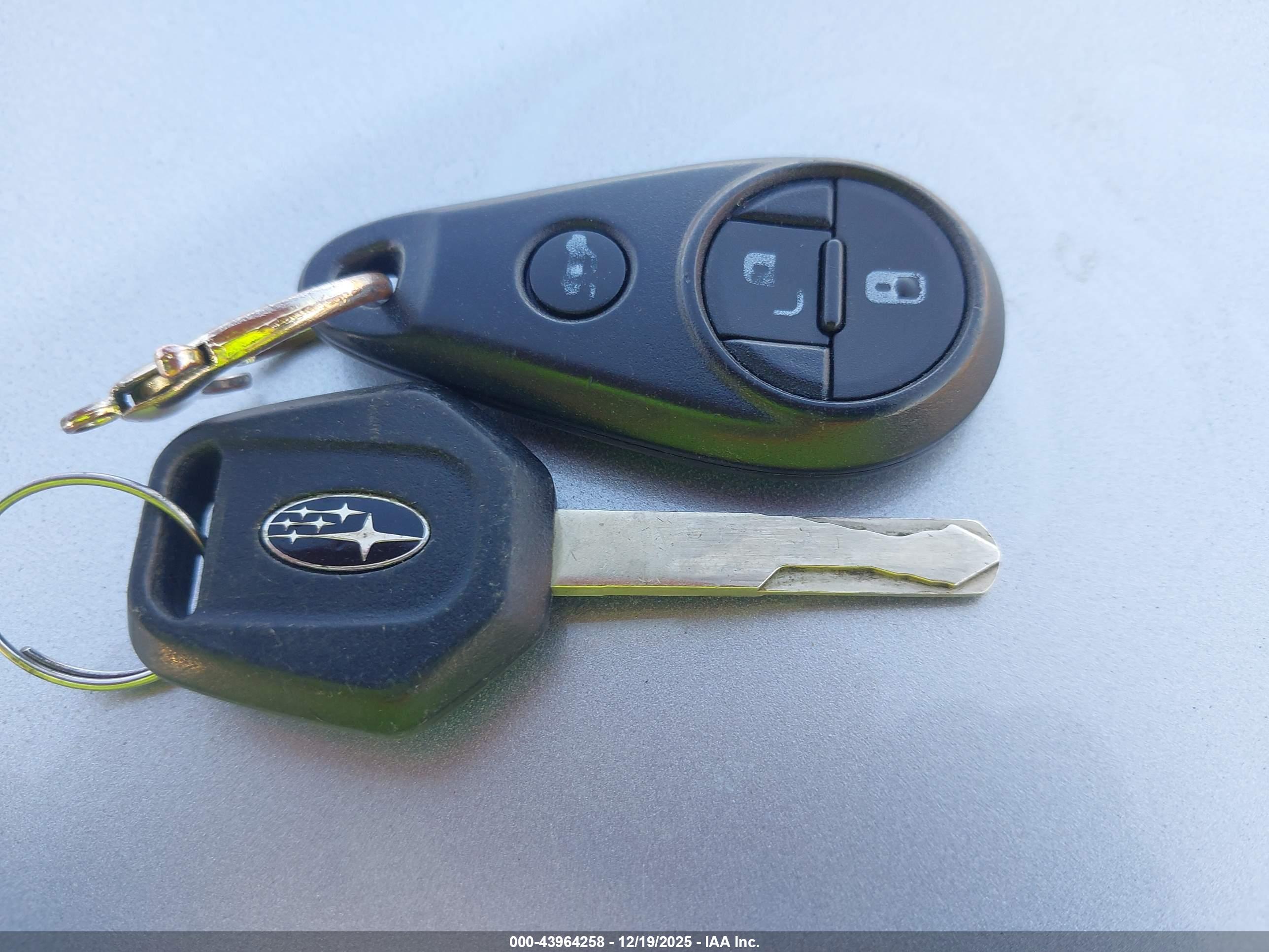 SUBARU FORESTER image 11
