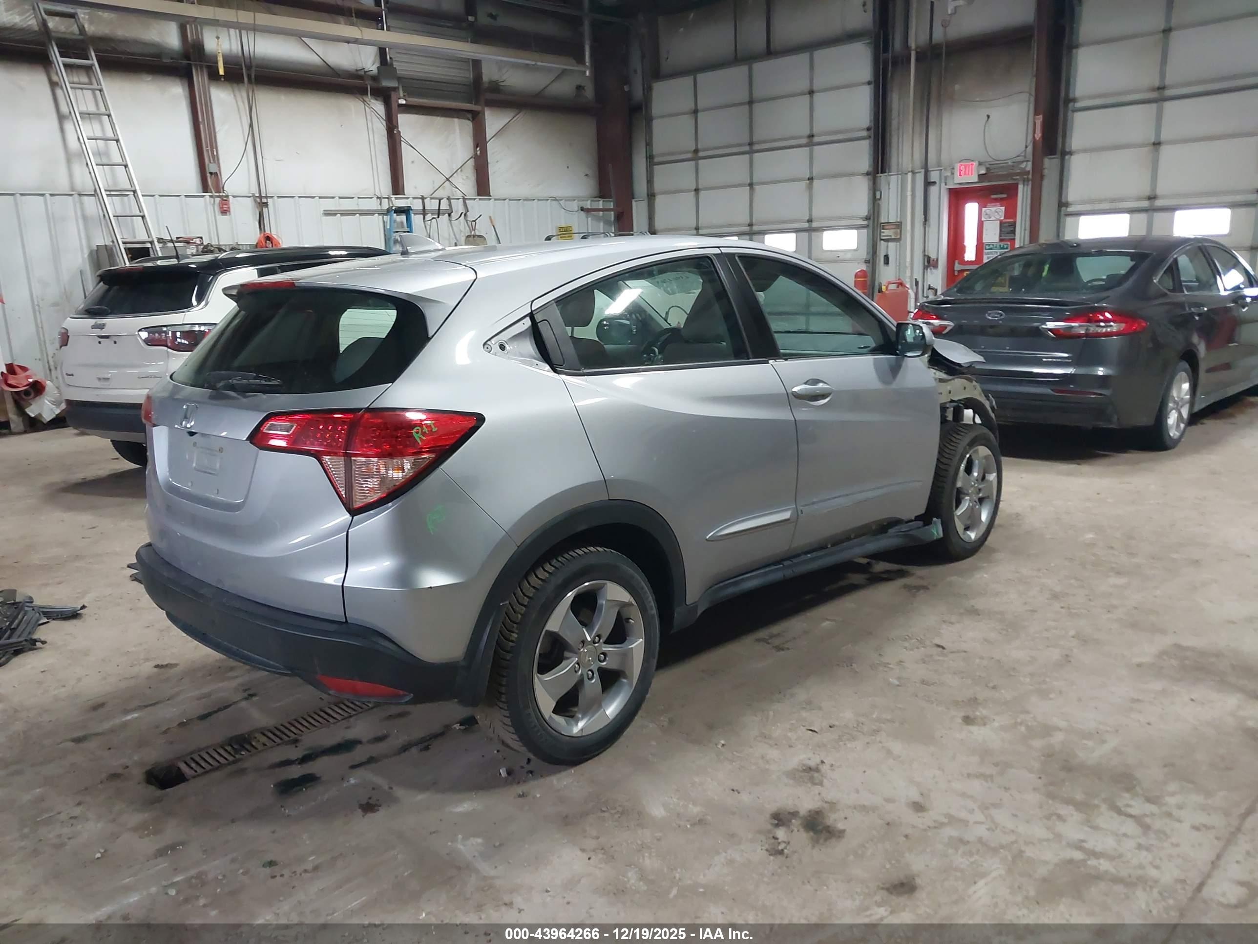 HONDA HR-V image 4