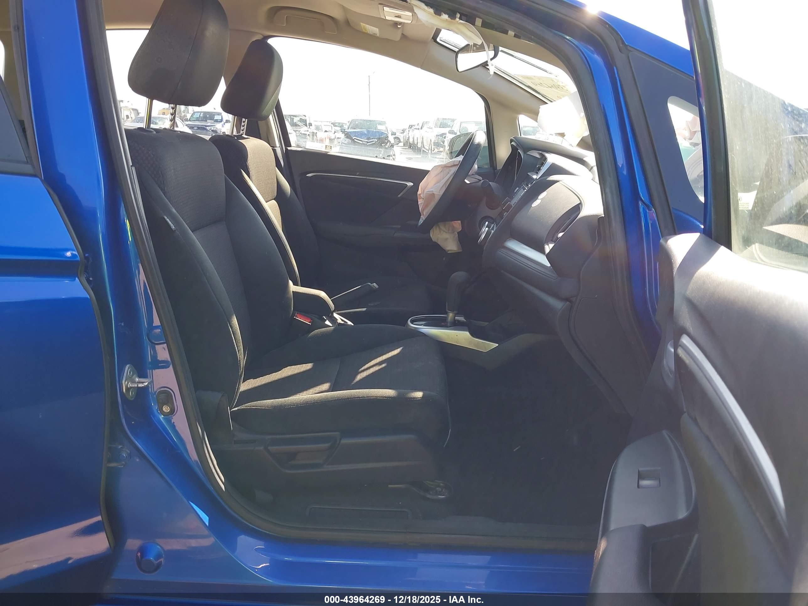 HONDA FIT image 5