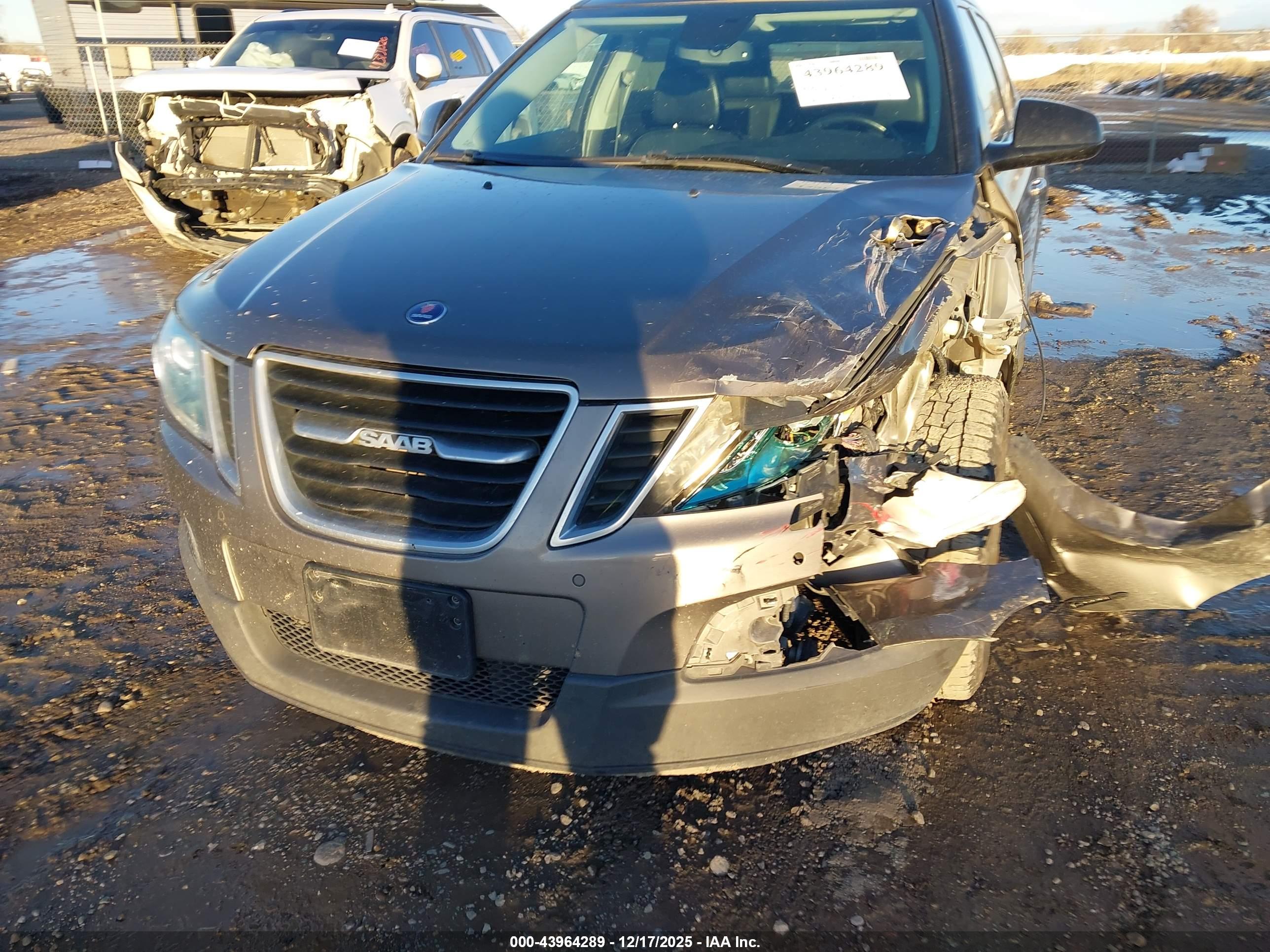 SAAB 9-4X image 6
