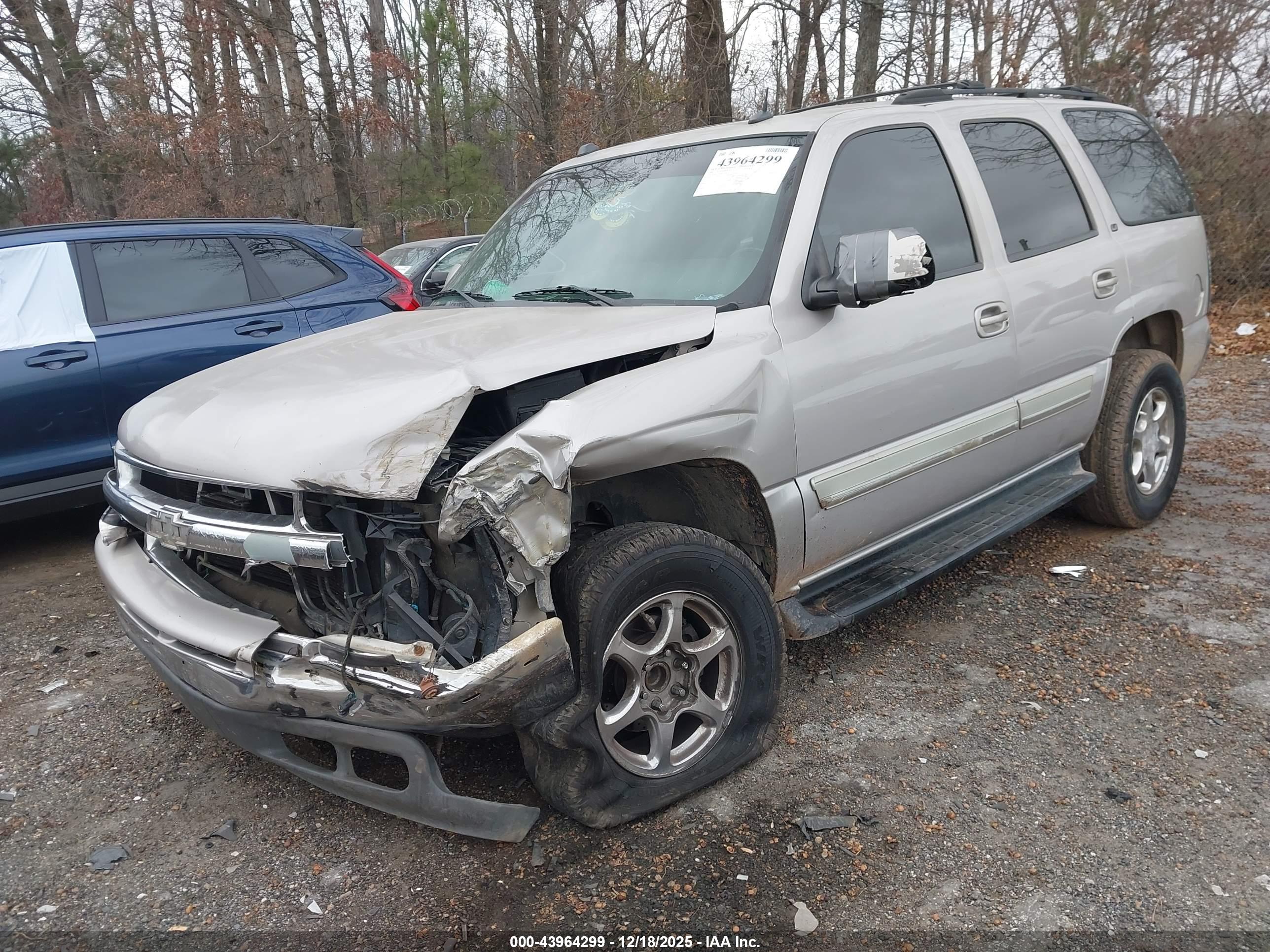 CHEVROLET TAHOE image 2