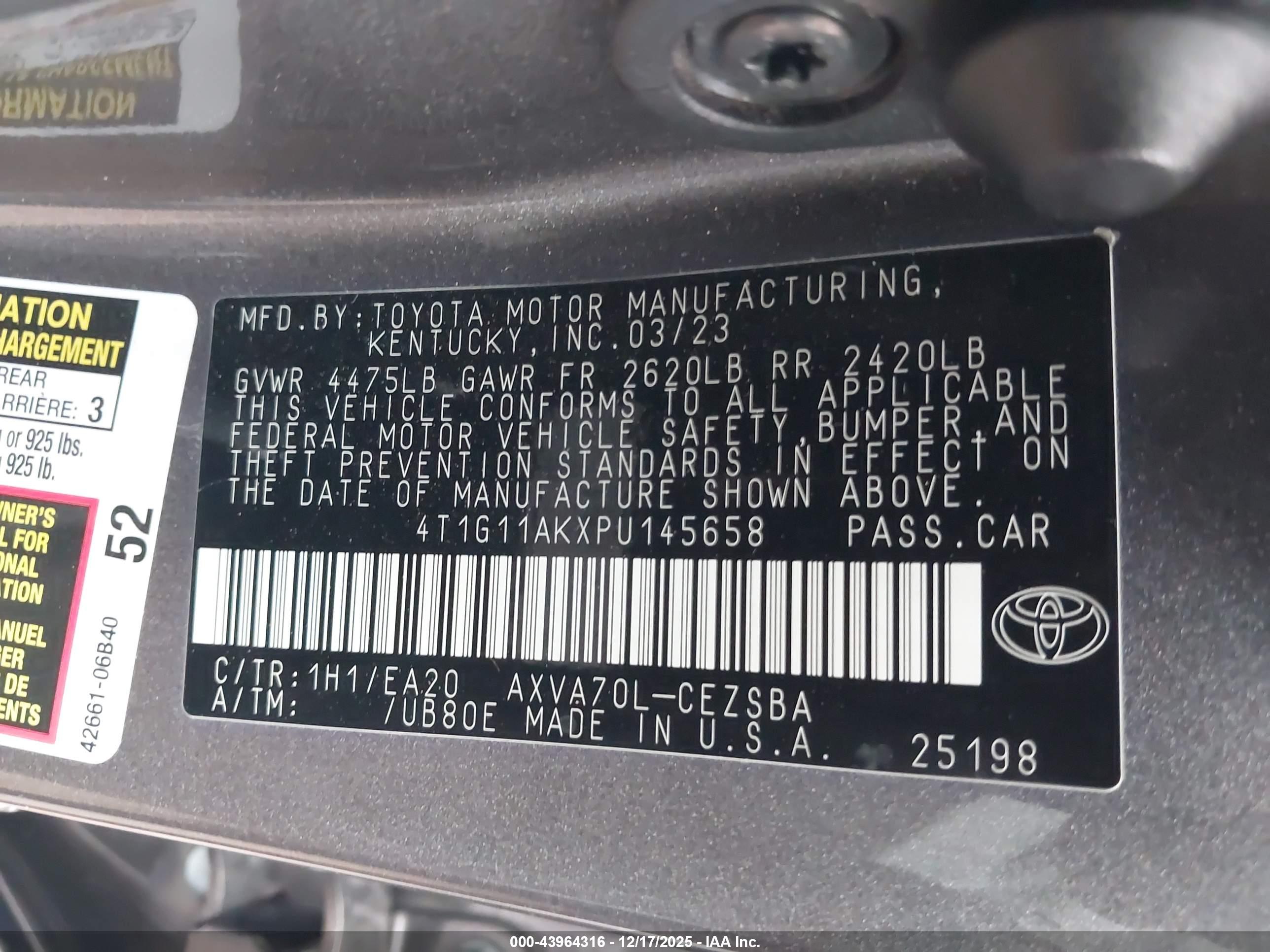 TOYOTA CAMRY image 9