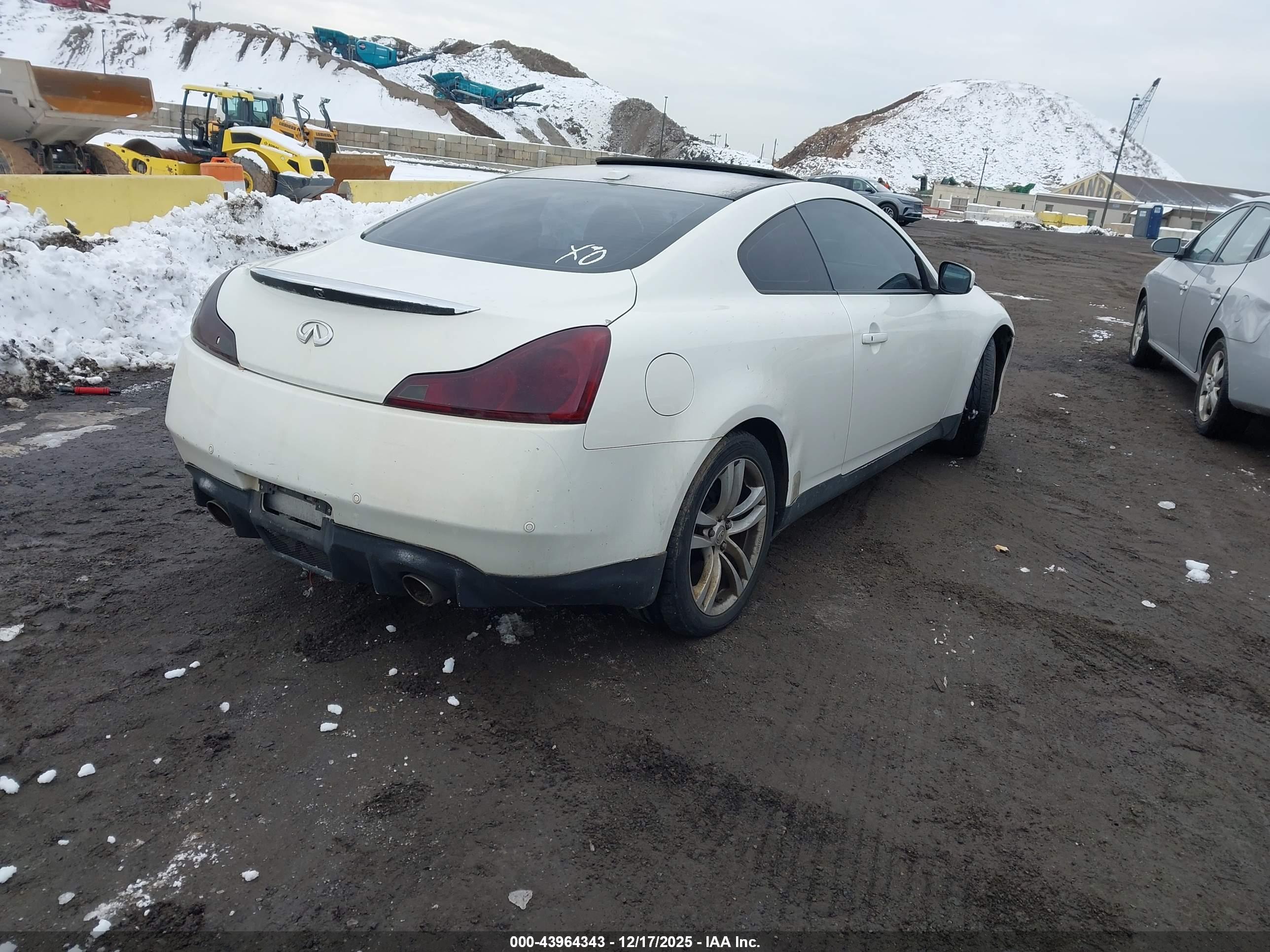 INFINITI G37X image 4