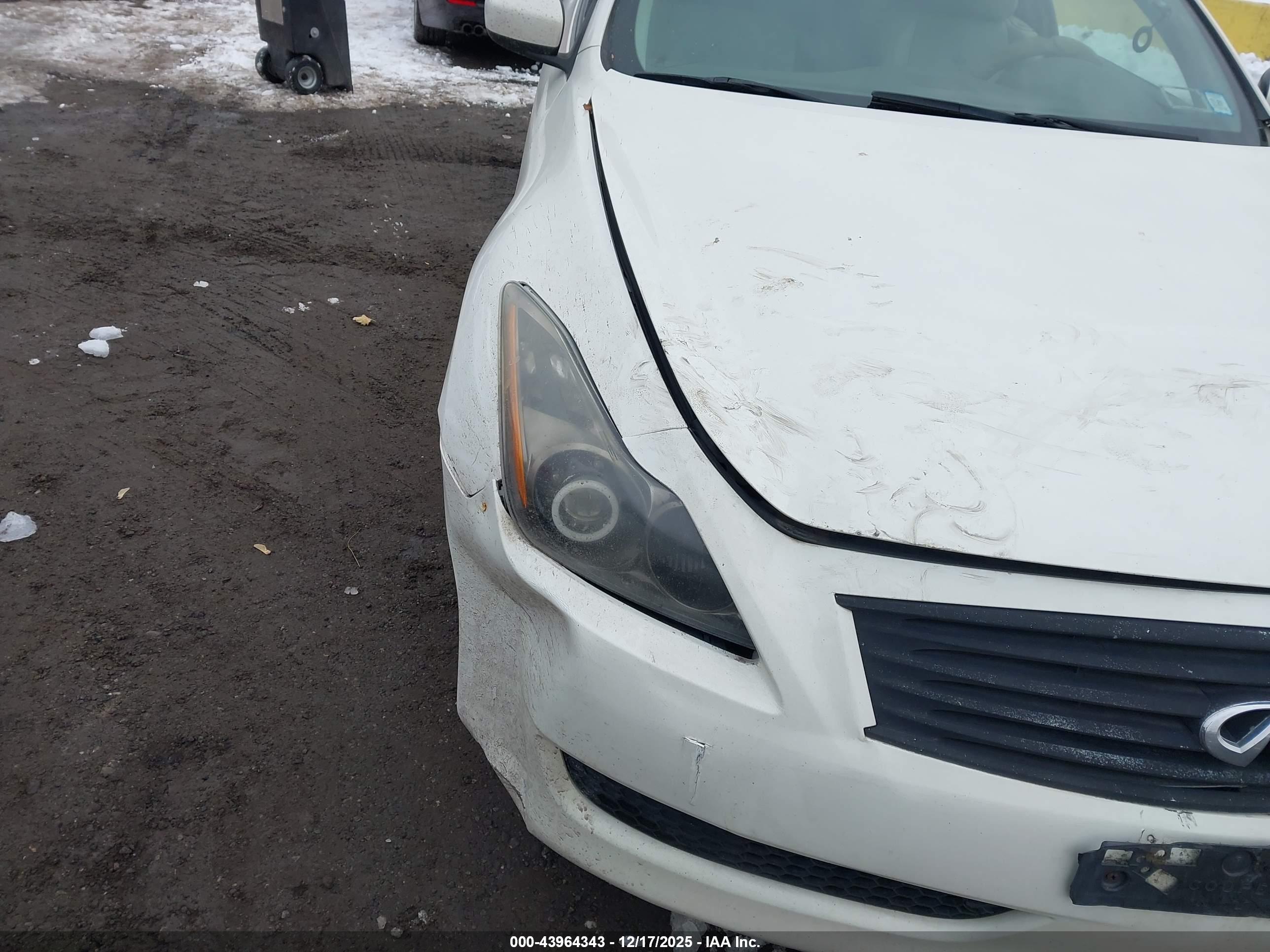 INFINITI G37X image 6